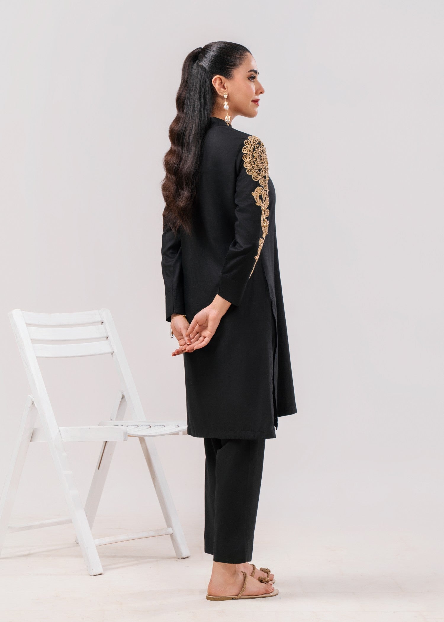 Hoorwani Beenish Women 2pcs