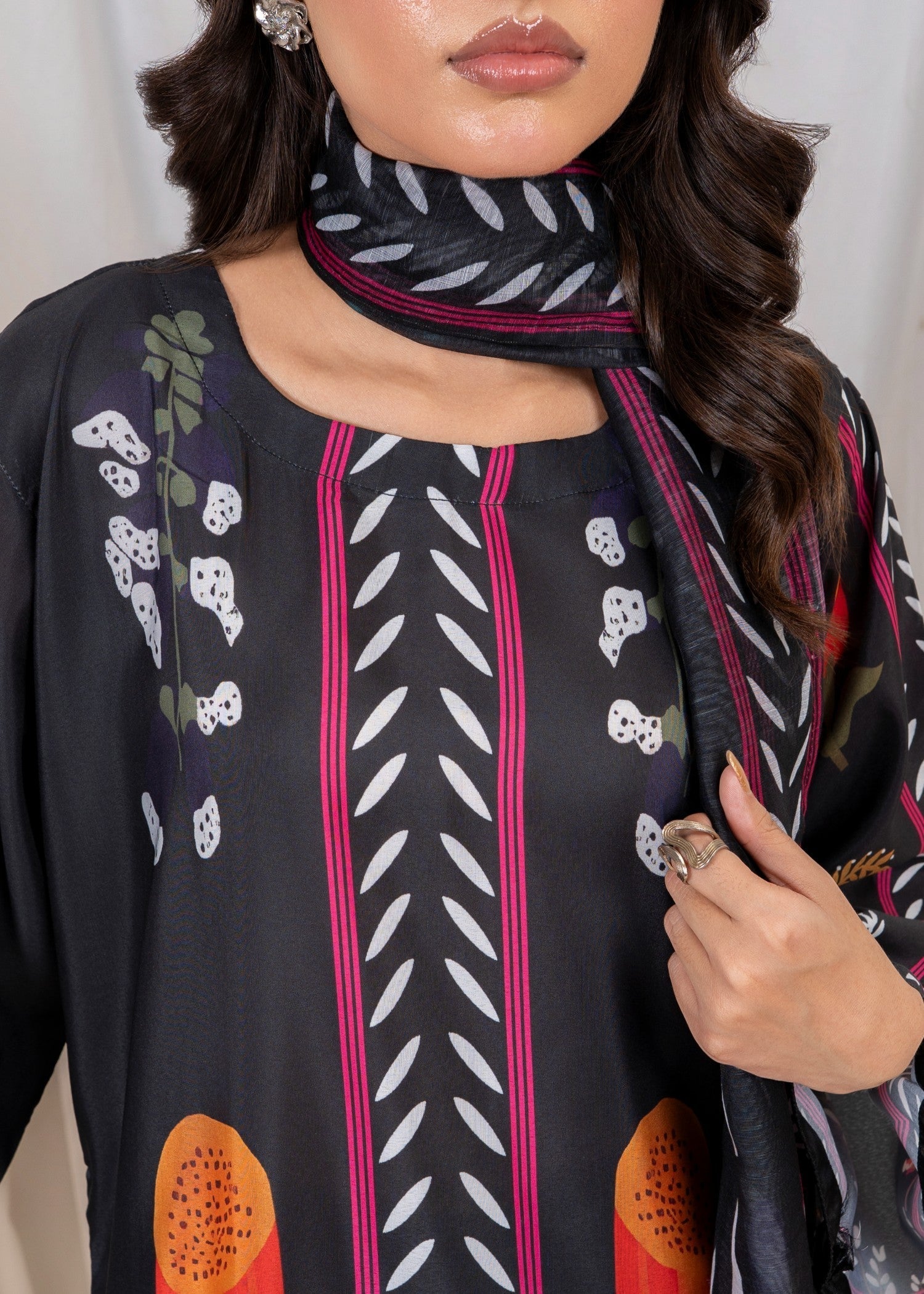 Stylish Collection RUKHSAR BLACK Women 3pcs