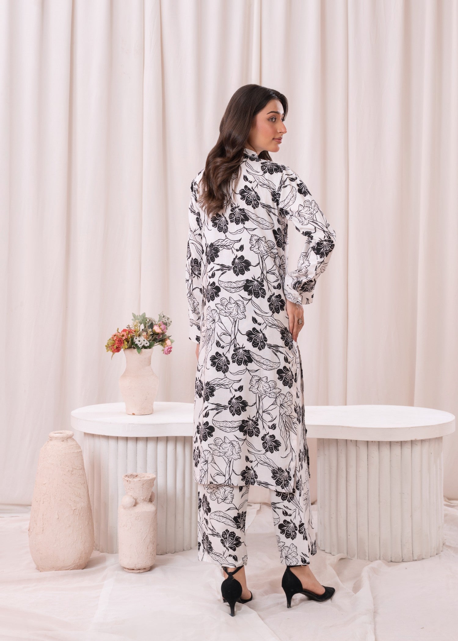 Laal Kurti Printed Kurta Set D115 Women 2pcs