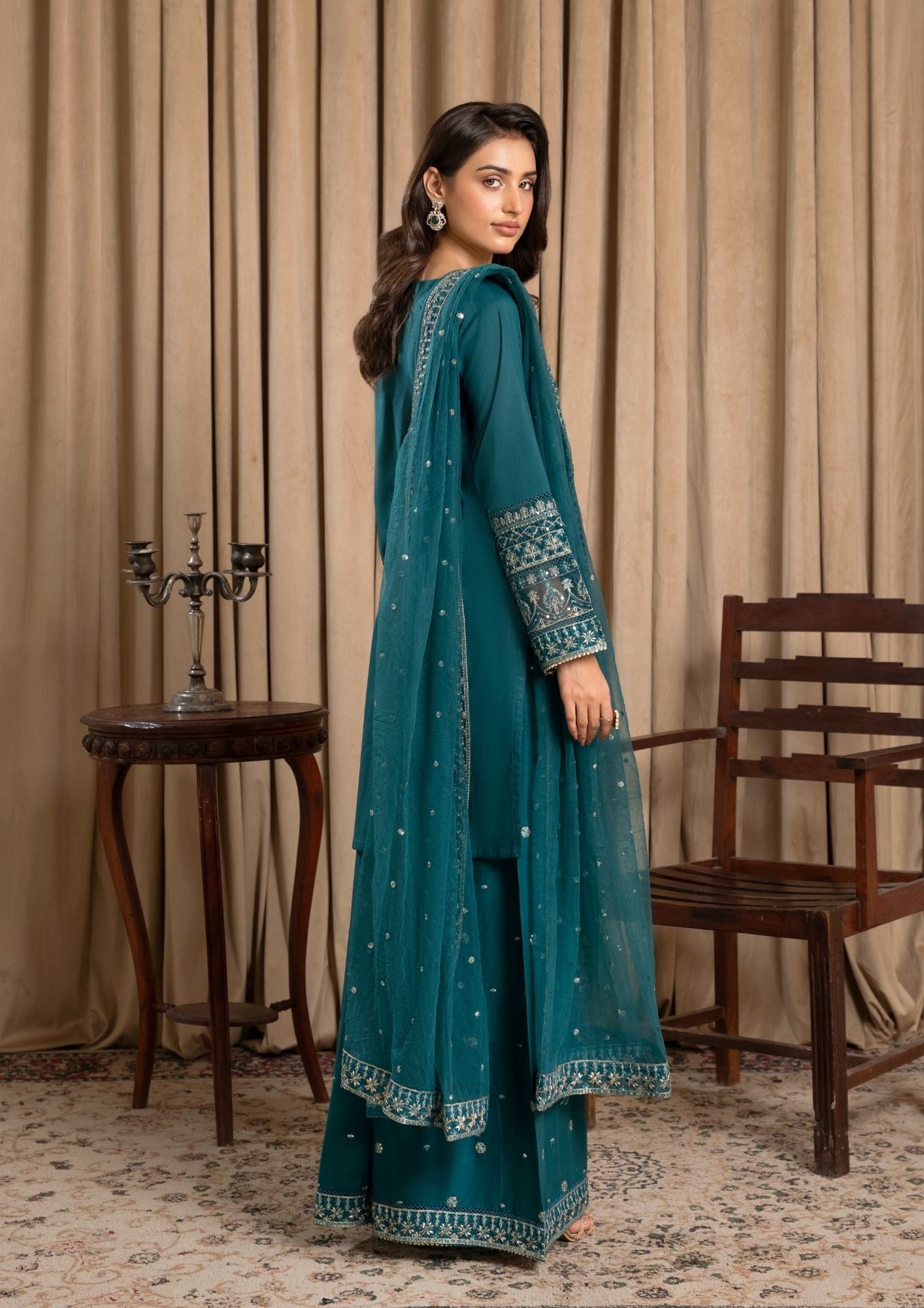 Alfatah Pret Embroidered Lawn ZAUQ S25 0010 Women 3pcs