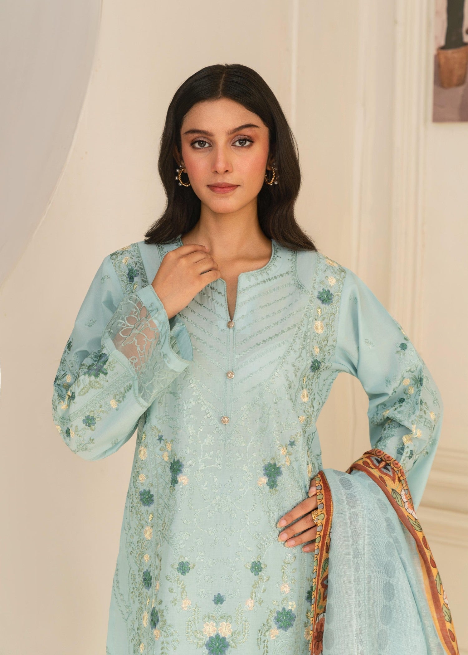 Fatima Noor’s Psd 55 3 Women 3pcs