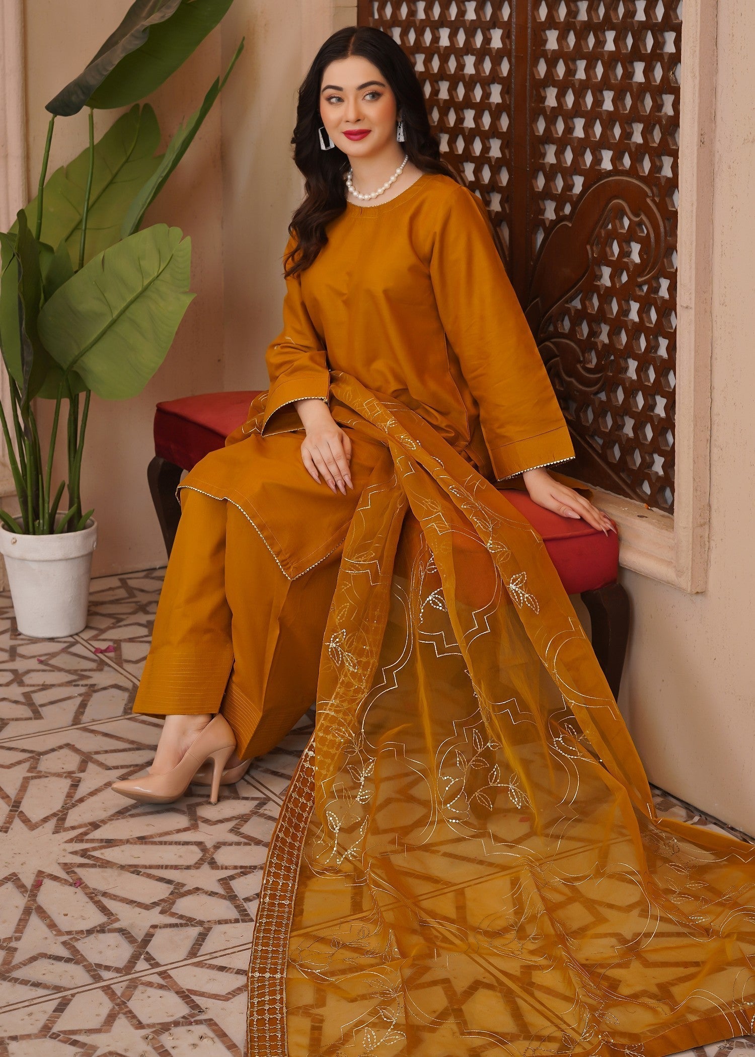 Waniya Awais WAF D11 (Farshi Shalwar) Women 3pcs