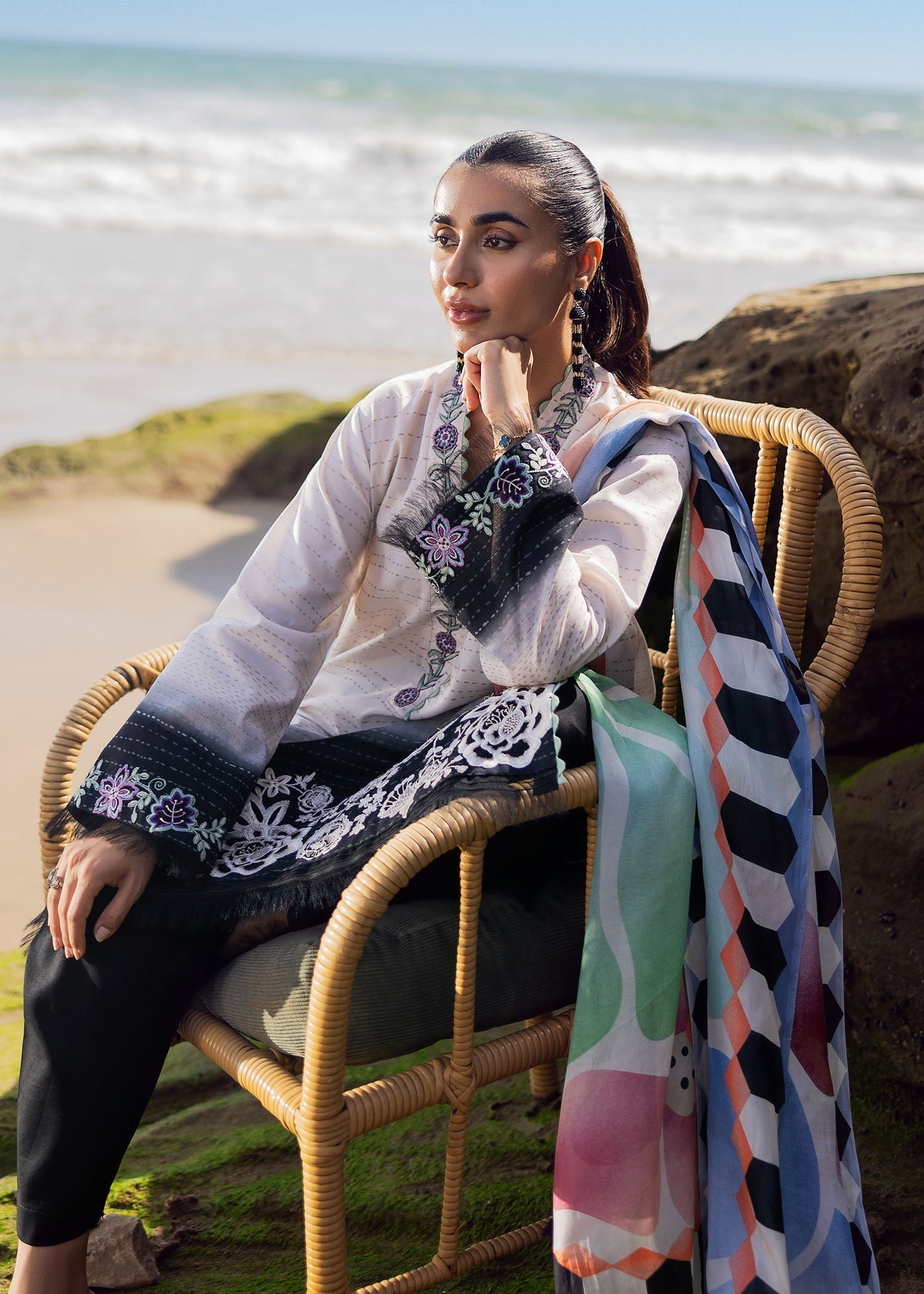 Sadaf Fawad Khan Kantha Rose Women 3pcs