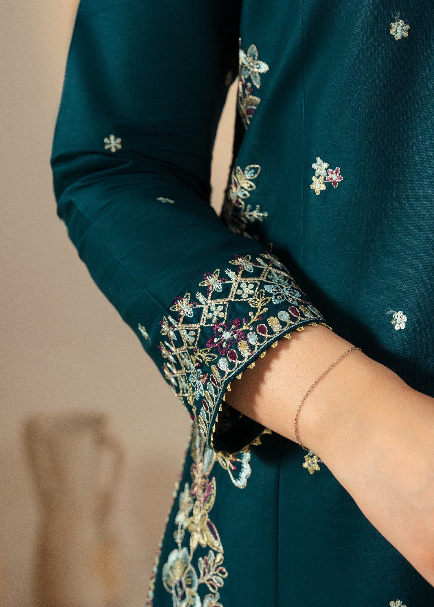 Chaudhary Arts Hazel Embroidered Women 3pcs