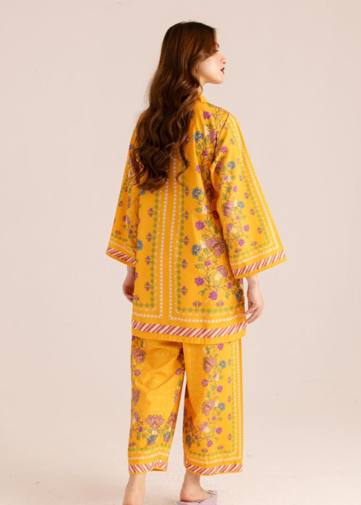 Shanghai Preet "Sunshine Bloom" Women 2pcs