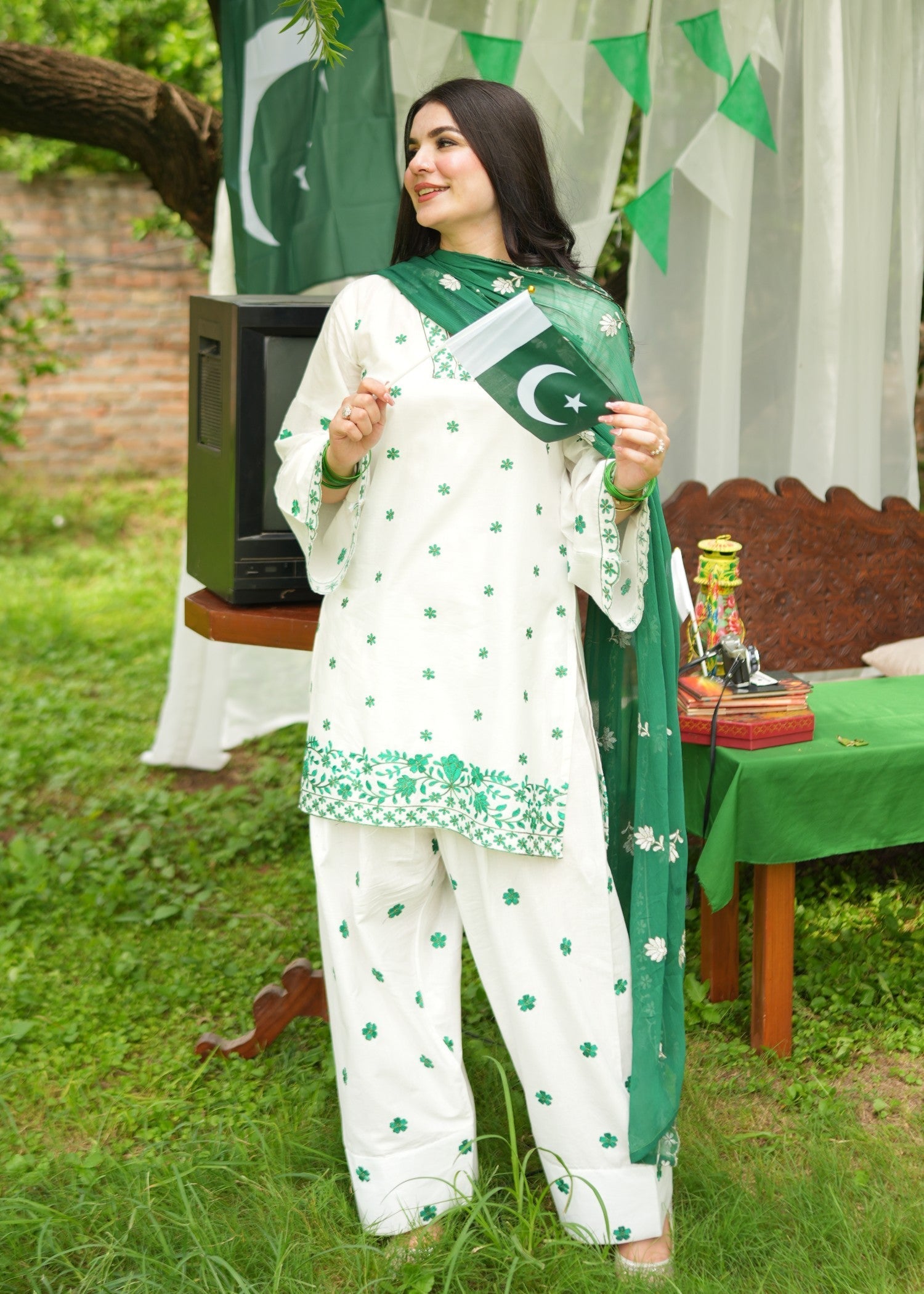 Noor Asiya Farshi Shalwar Pakistani Ethnic Lawn Dress Women 3pcs