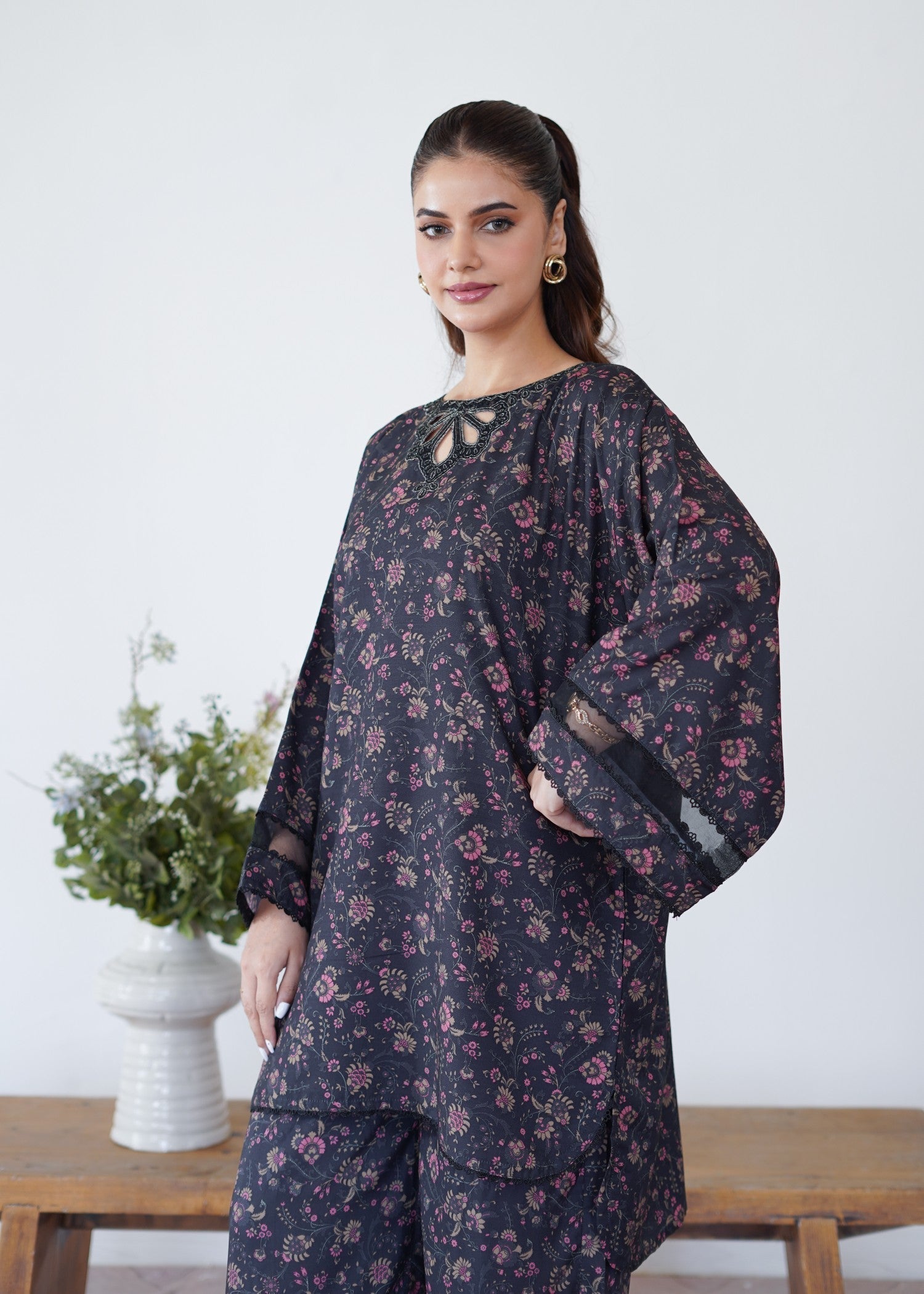 Mohagni GM 04 STITCHED Women 3pcs