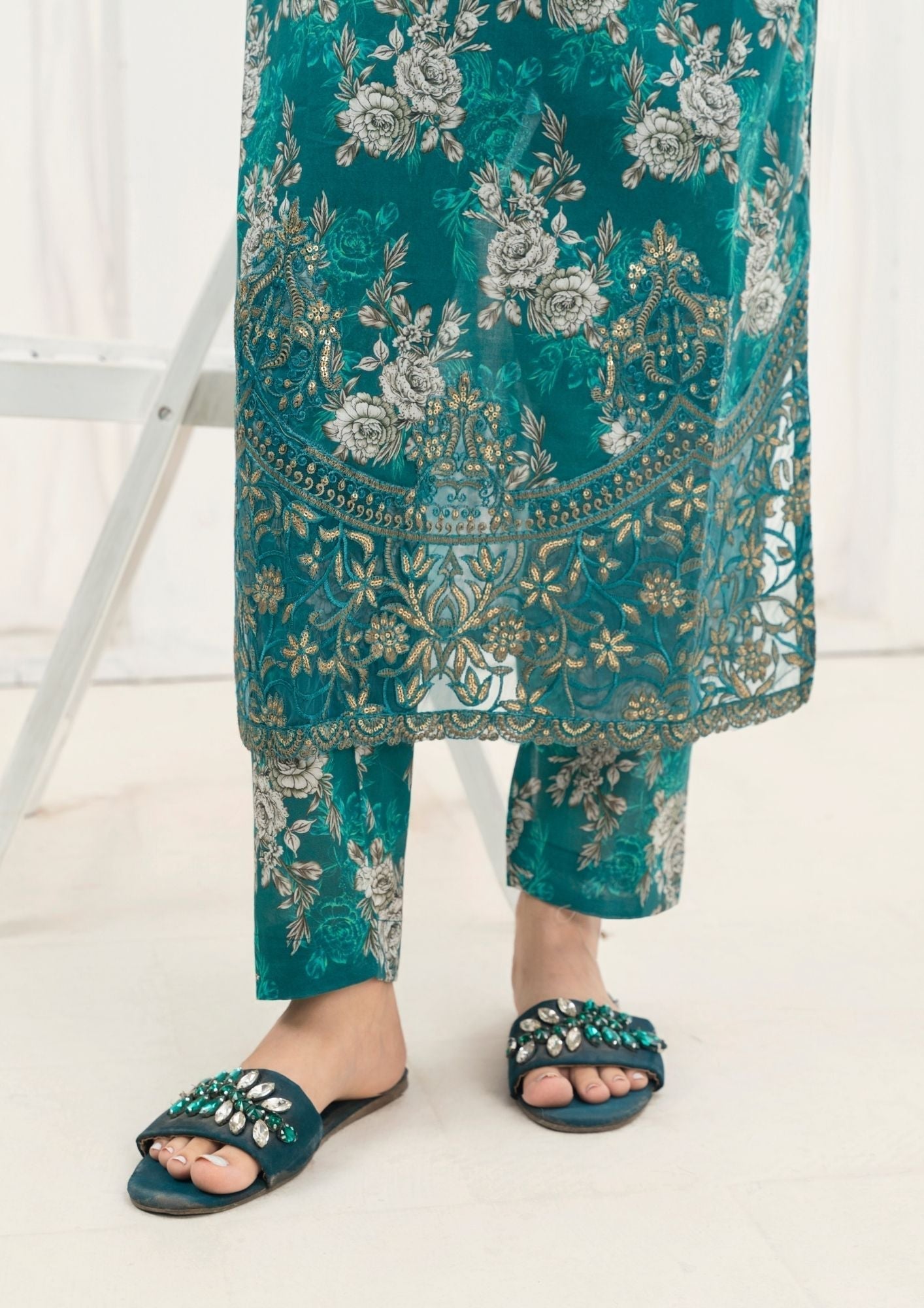 Alfatah Pret Printed Lawn with Embroidery GULZAAR S25 0006 Women 2pcs