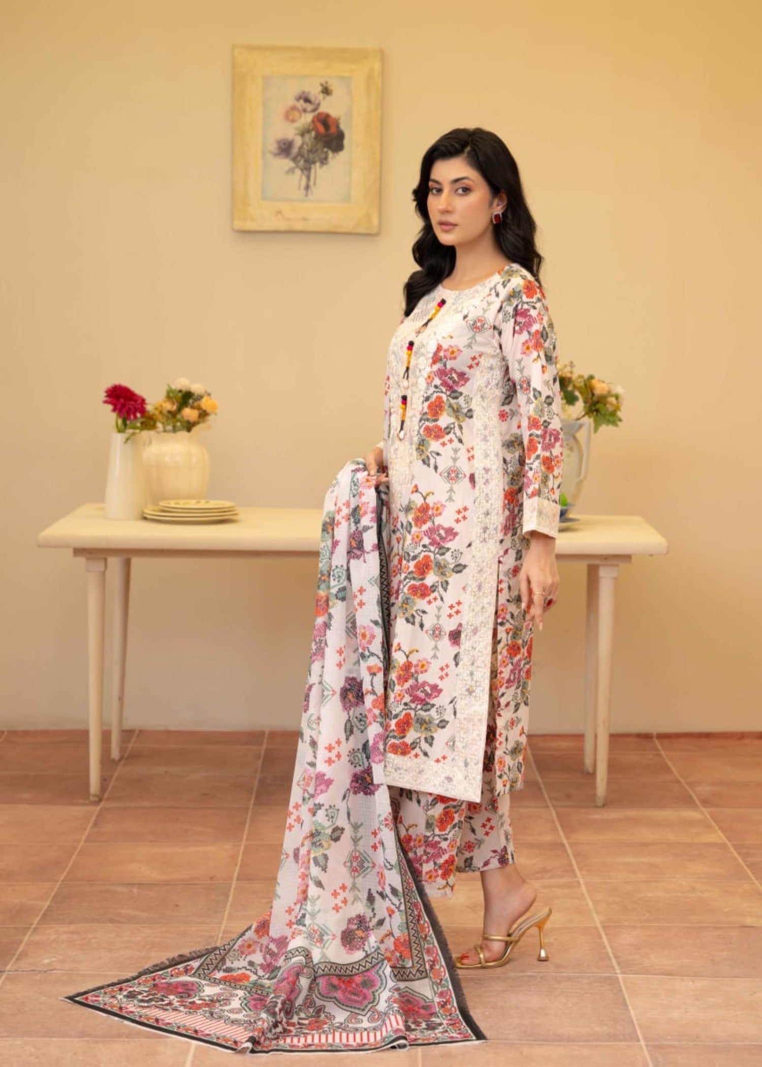 Gul Fashion Embroidered Lawn Kurta Set 11 Women 3pcs