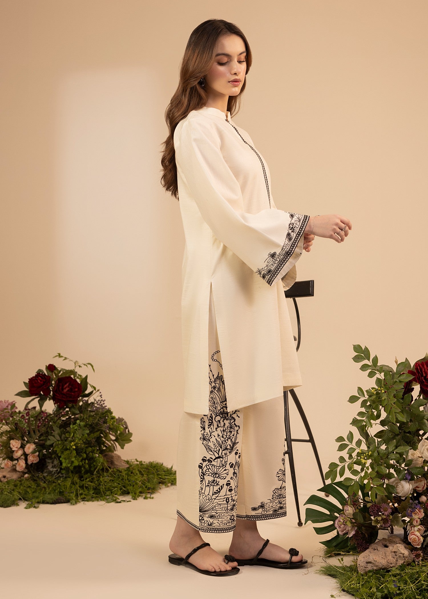 Humdum Whisper D03 Mystique Women 2pcs