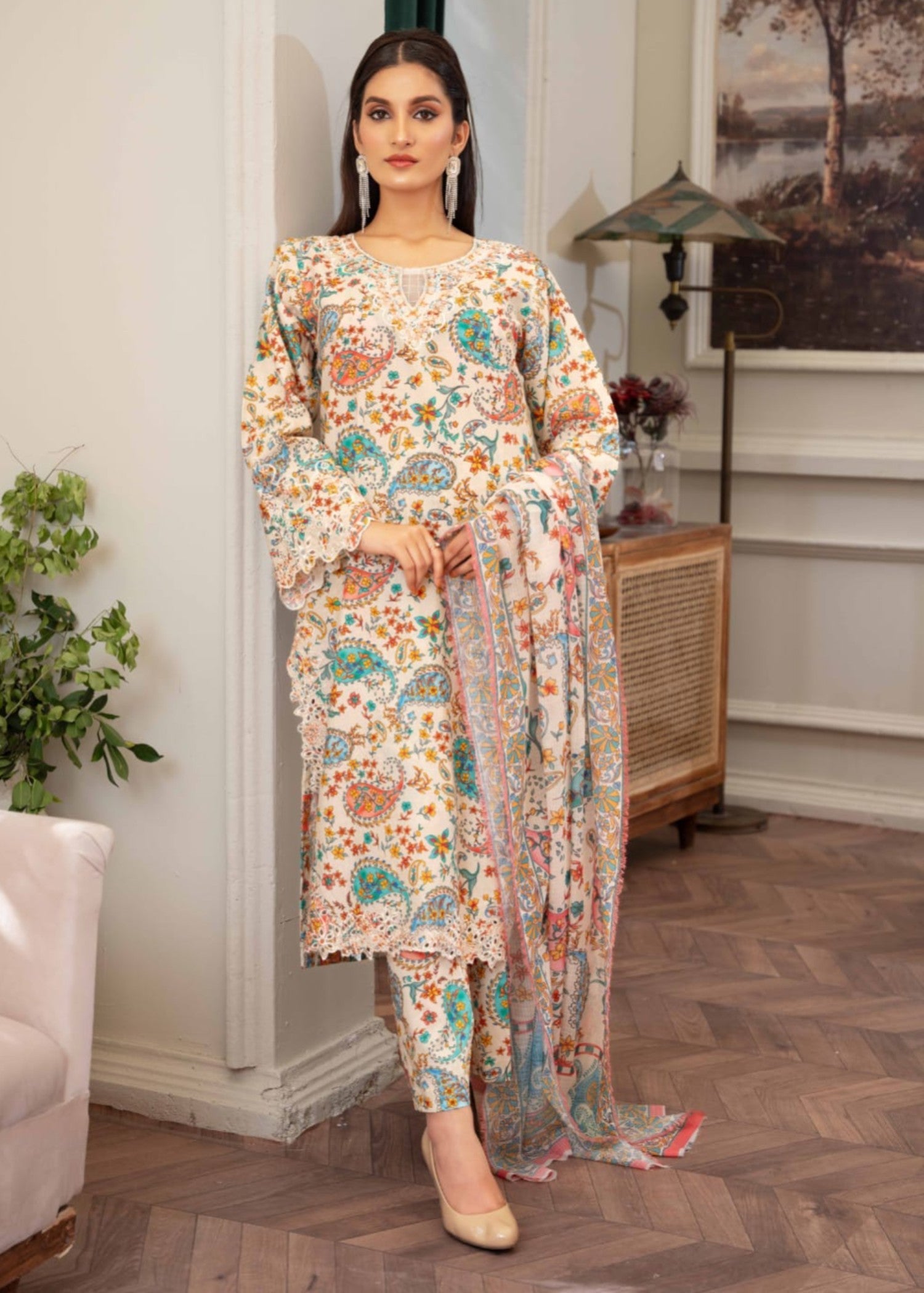 Gul Fashion Embroidered Lawn Kurta Set 07 Women 3pcs