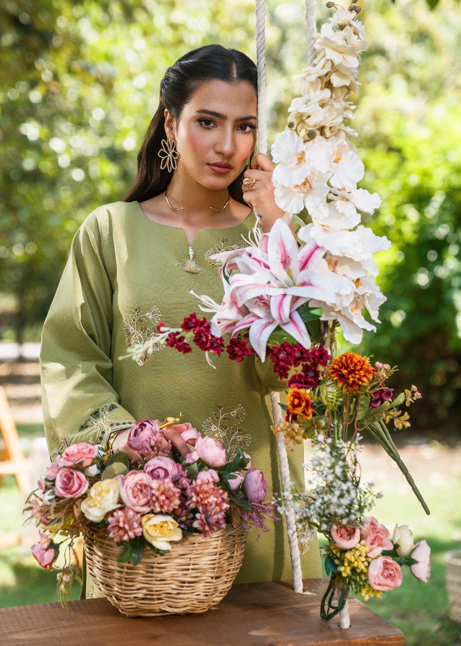 Sehrish Kanwal Moss DL 04 Women 2pcs