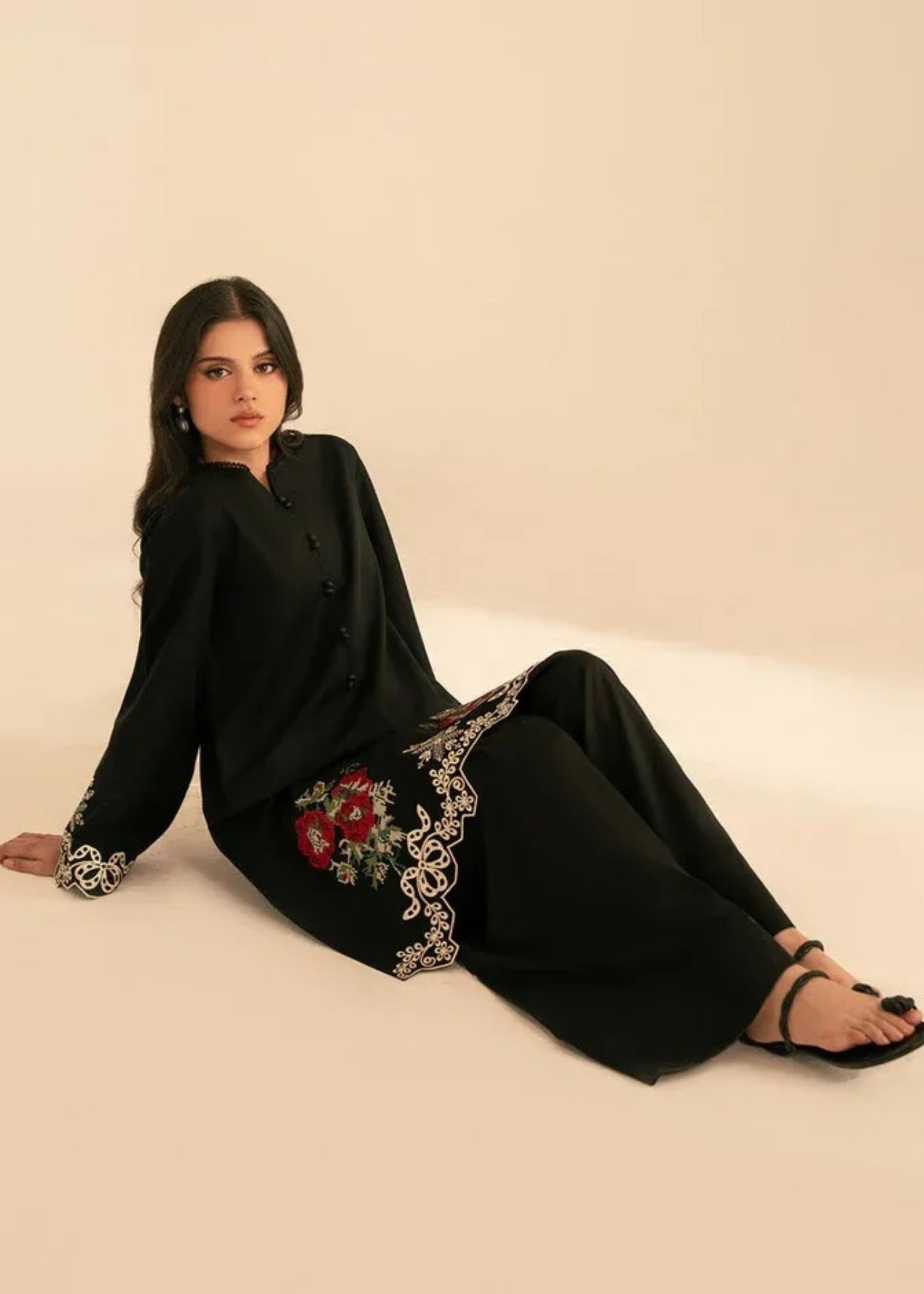 Kashqai Obzine (Farshi Shalwar) Women 2pcs