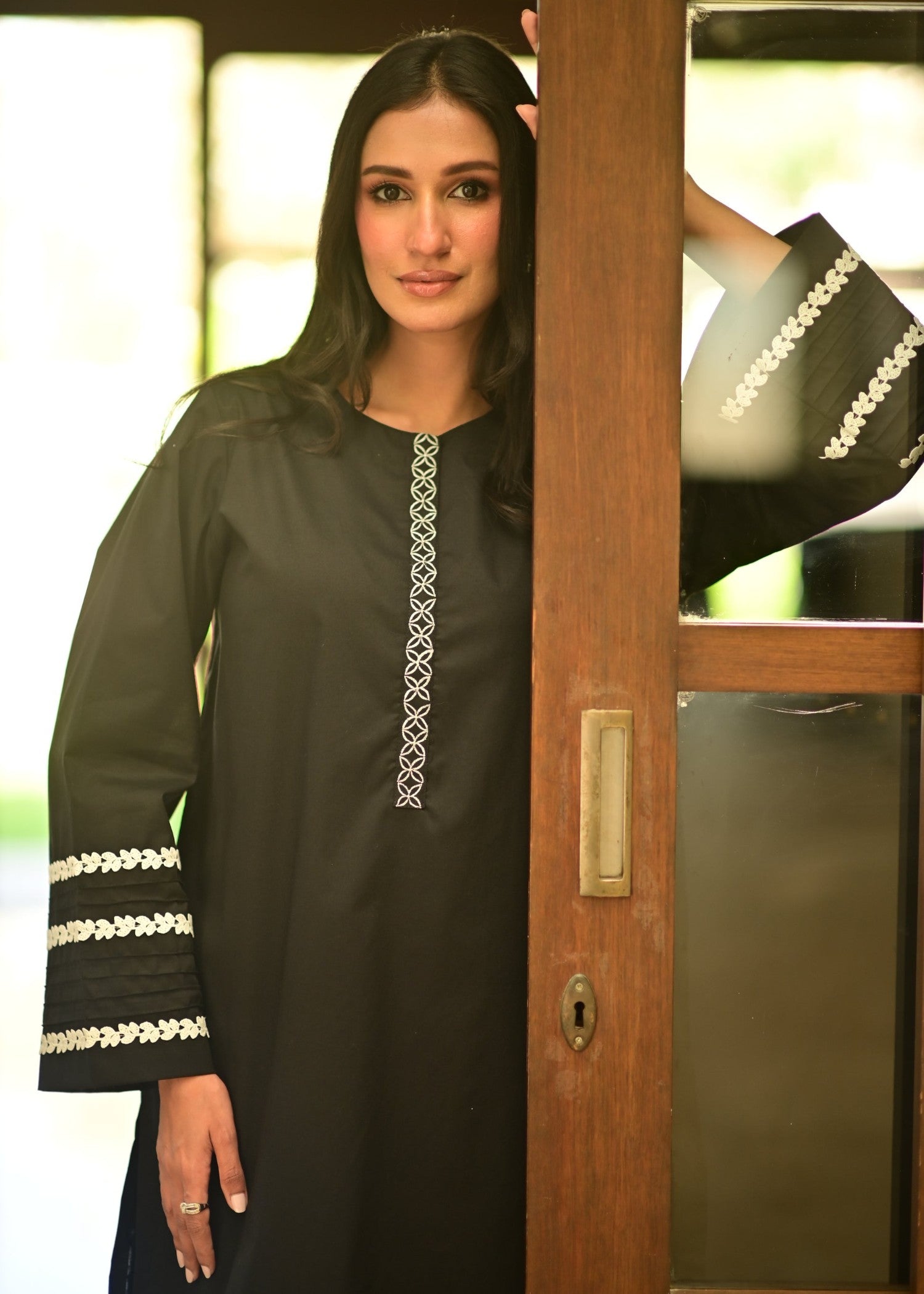 Saifron Maria Black Women 2pcs