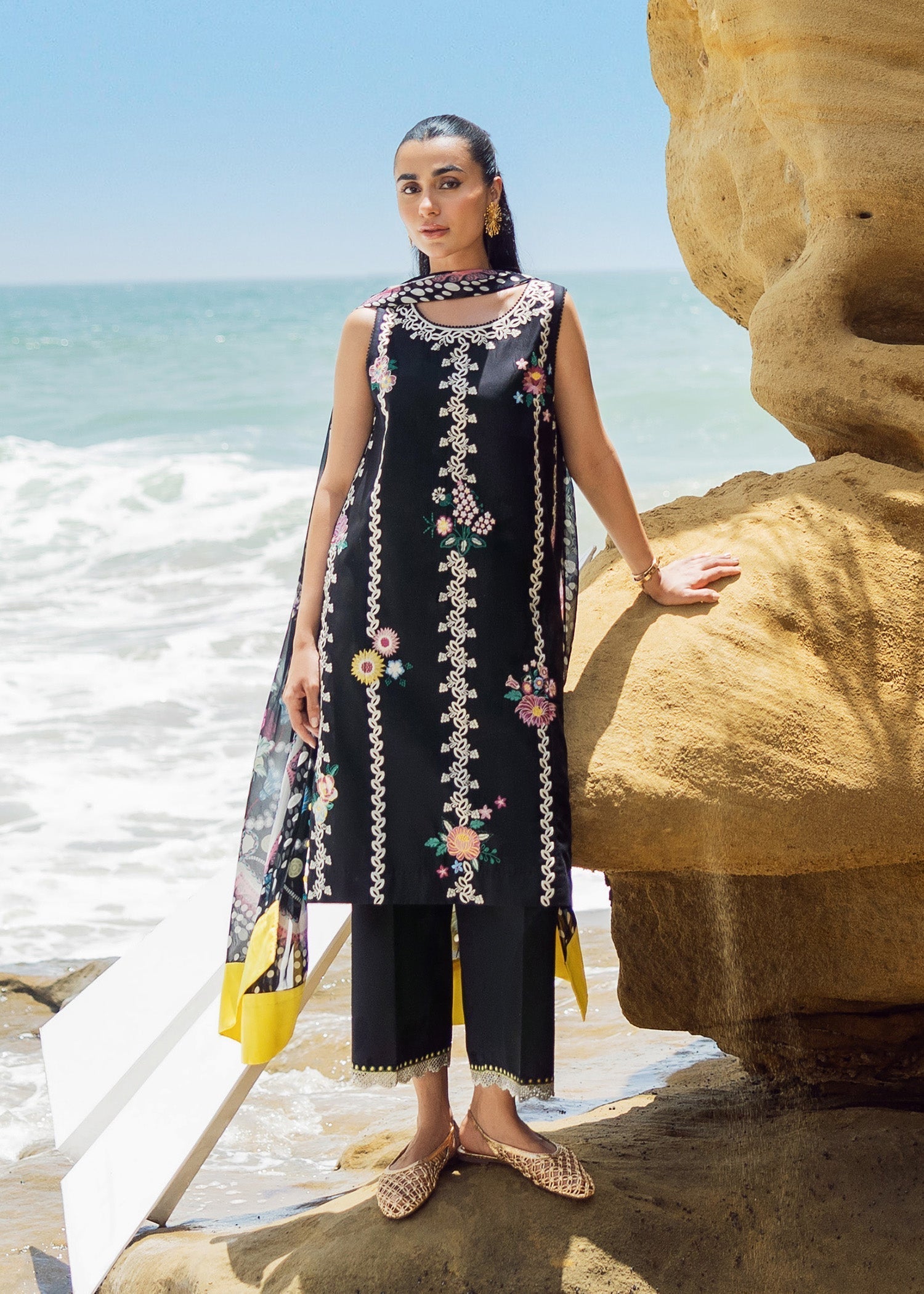 Sadaf Fawad Khan Luna Women 3pcs