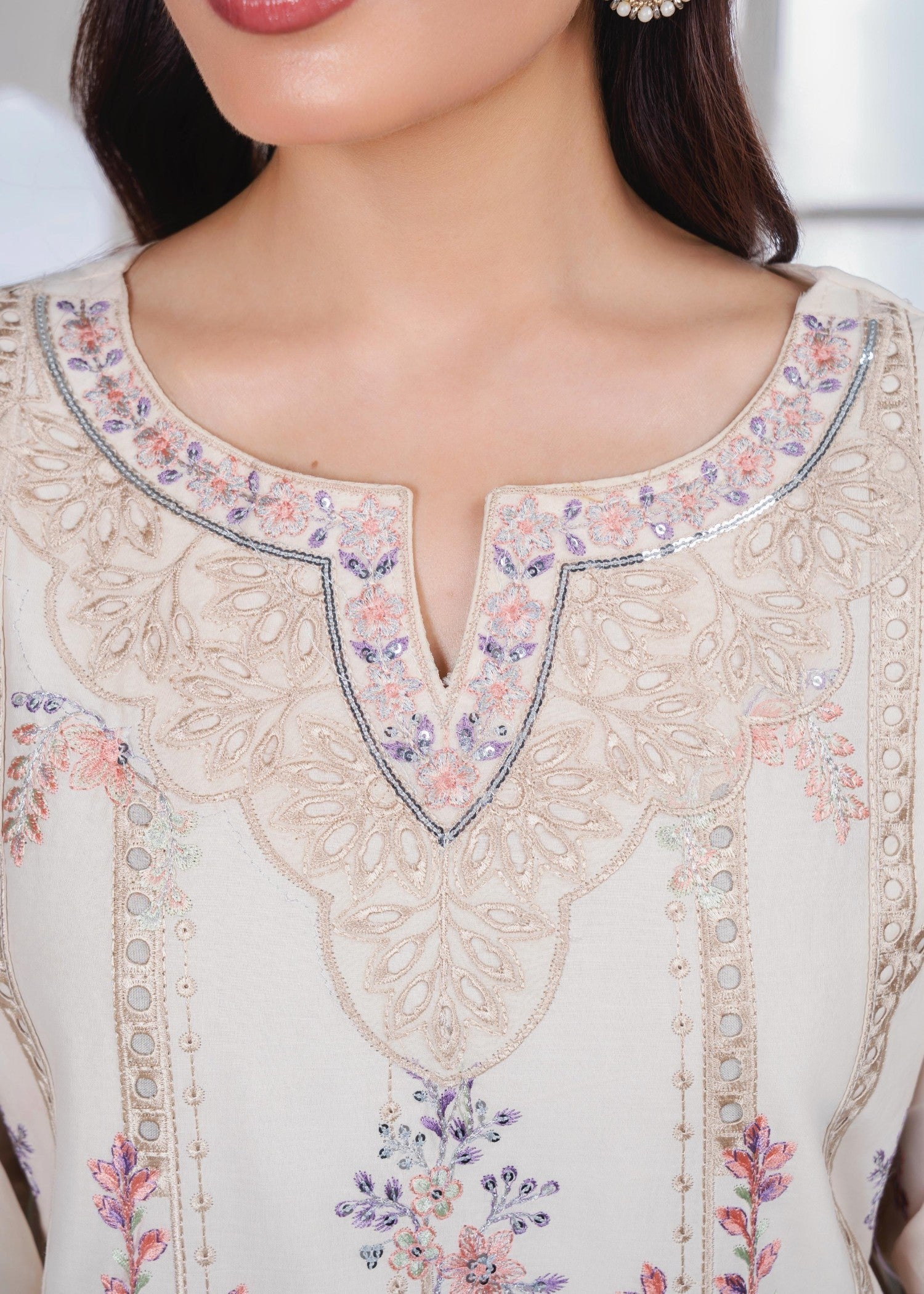 Fatima Noor’s Psd 54 4 Women 3pcs