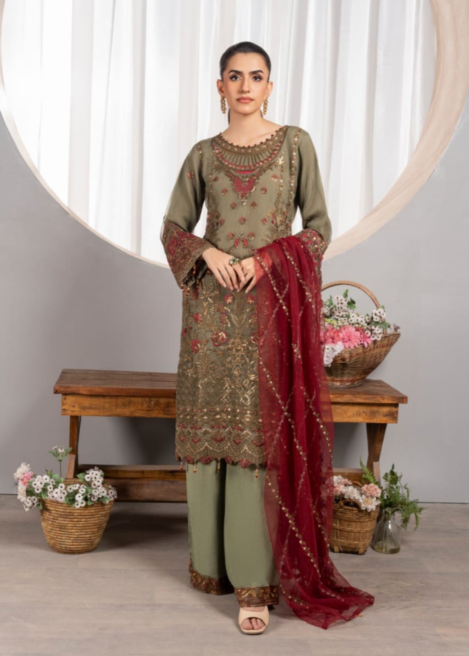 Solo Outfits Khushboo 2 Women 3pcs