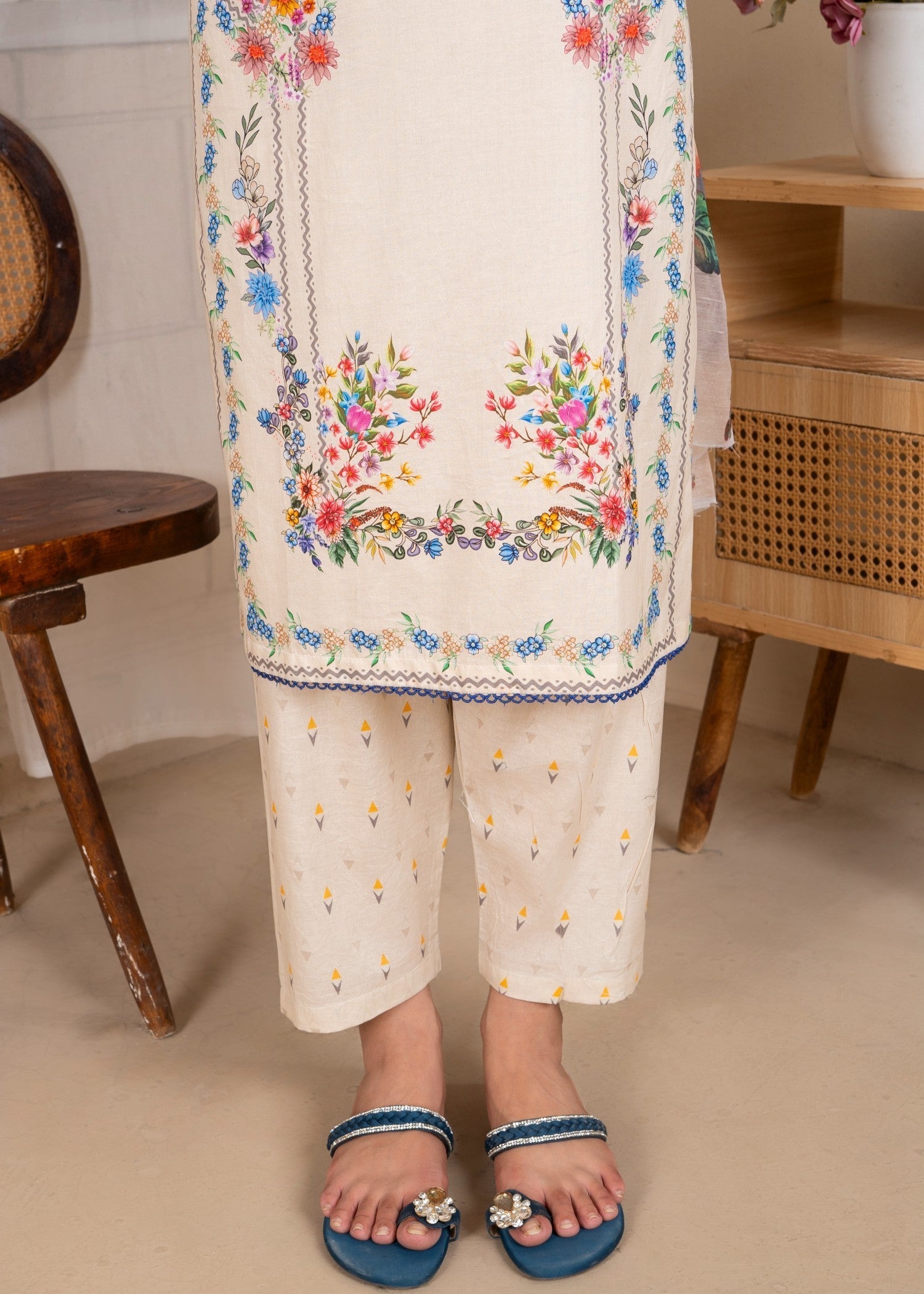 Rangriwaayat Knotted Loops Style Women 3pcs