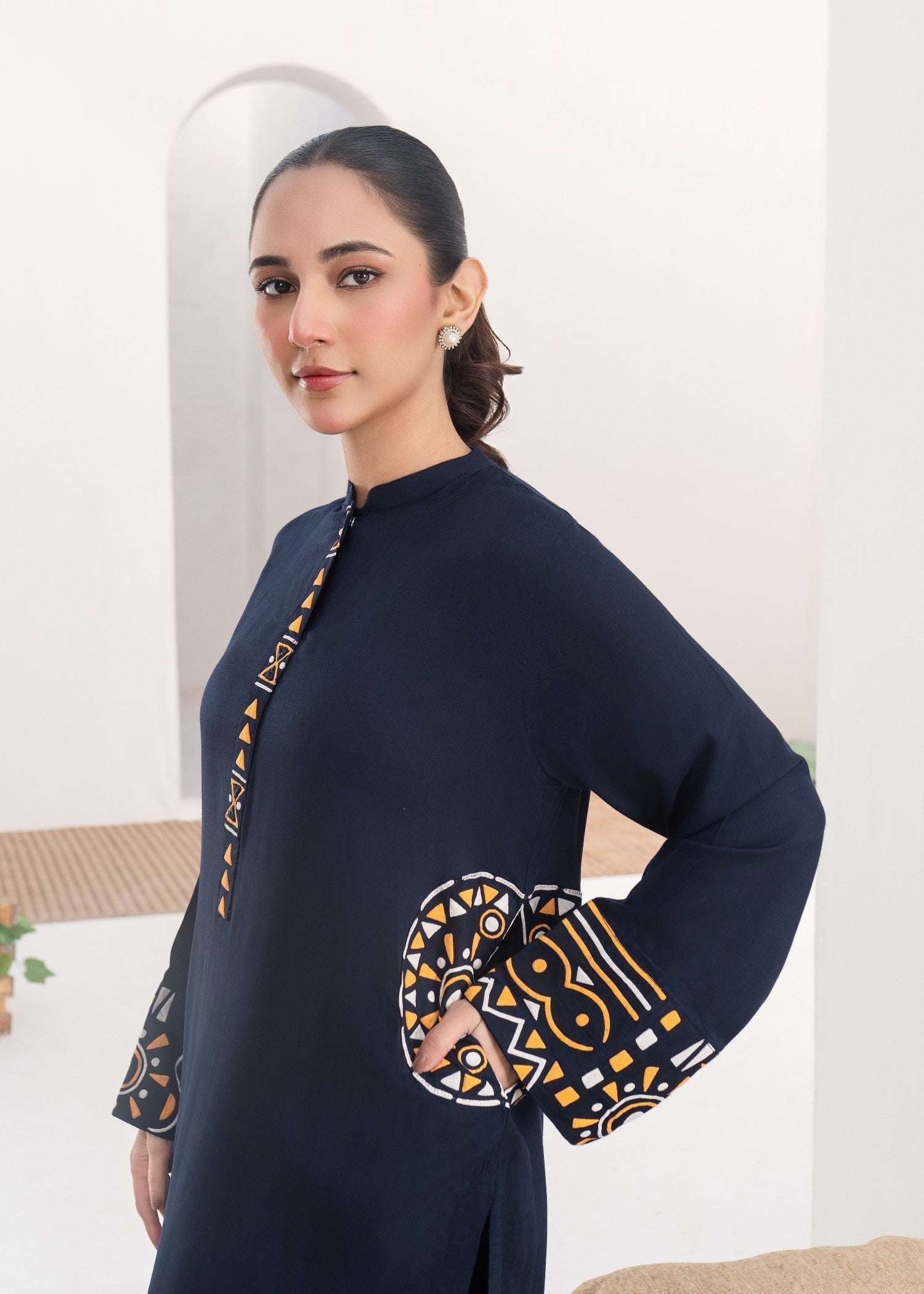 Hoorwani Tehwaar Navy Women 2pcs