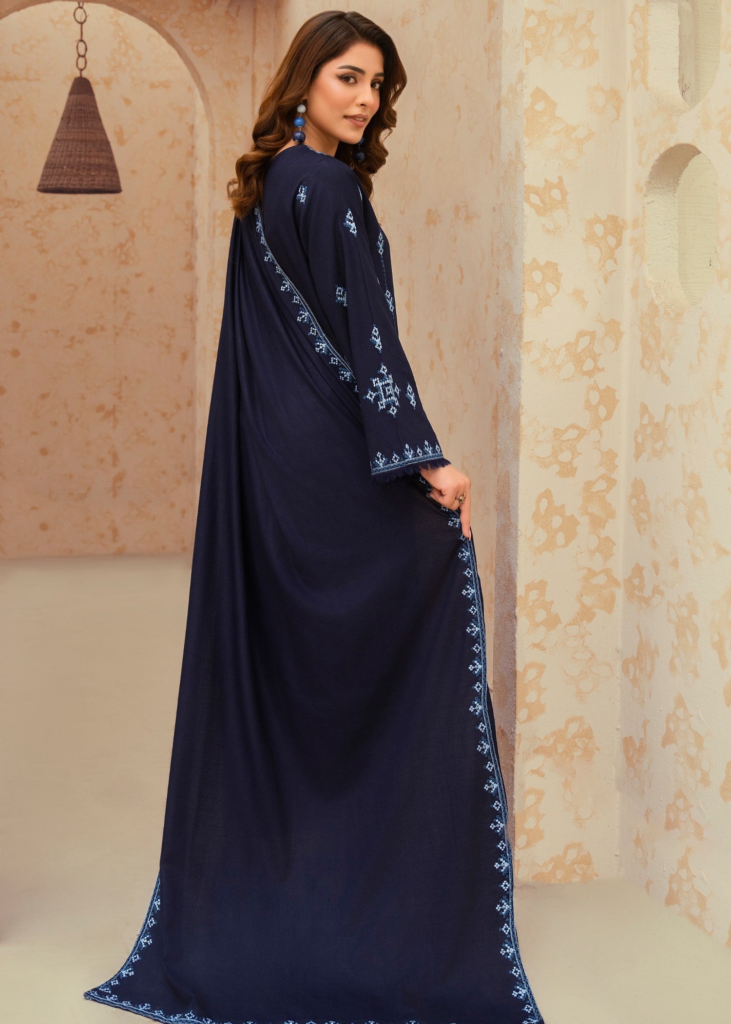 Thistle & Threads Sapphire Women 3pcs