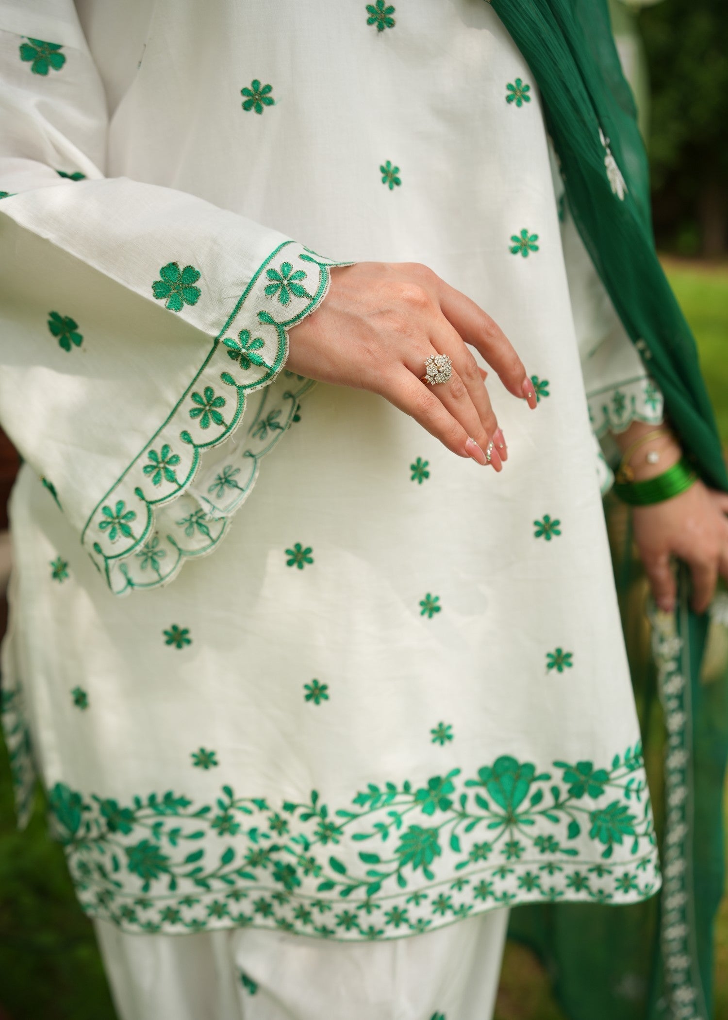 Noor Asiya Farshi Shalwar Pakistani Ethnic Lawn Dress Women 3pcs