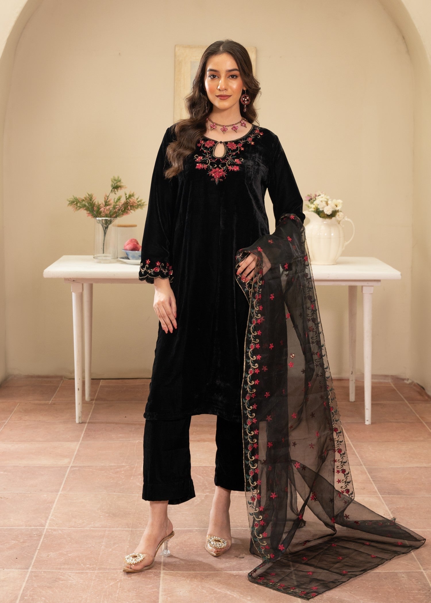 Naaz Couture Black velvet Embroidered Suit Women 3pcs