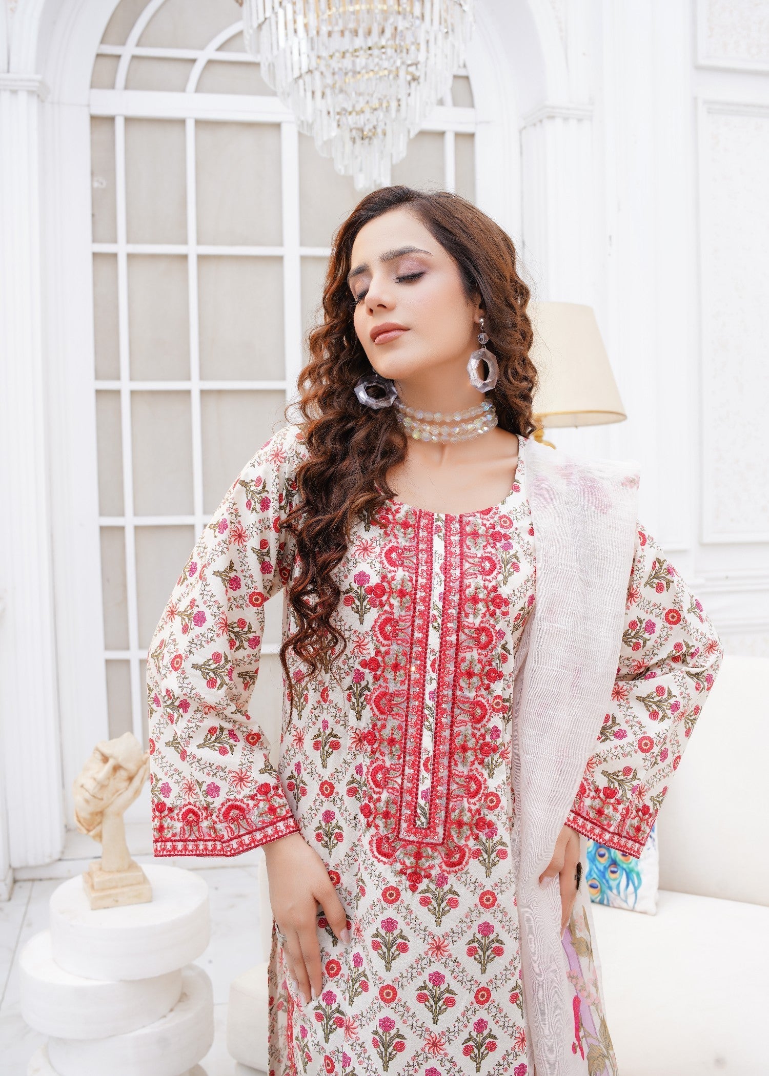 Safdar Embroidery Printed Pure Lawn Embroidered 06 Women 3pcs