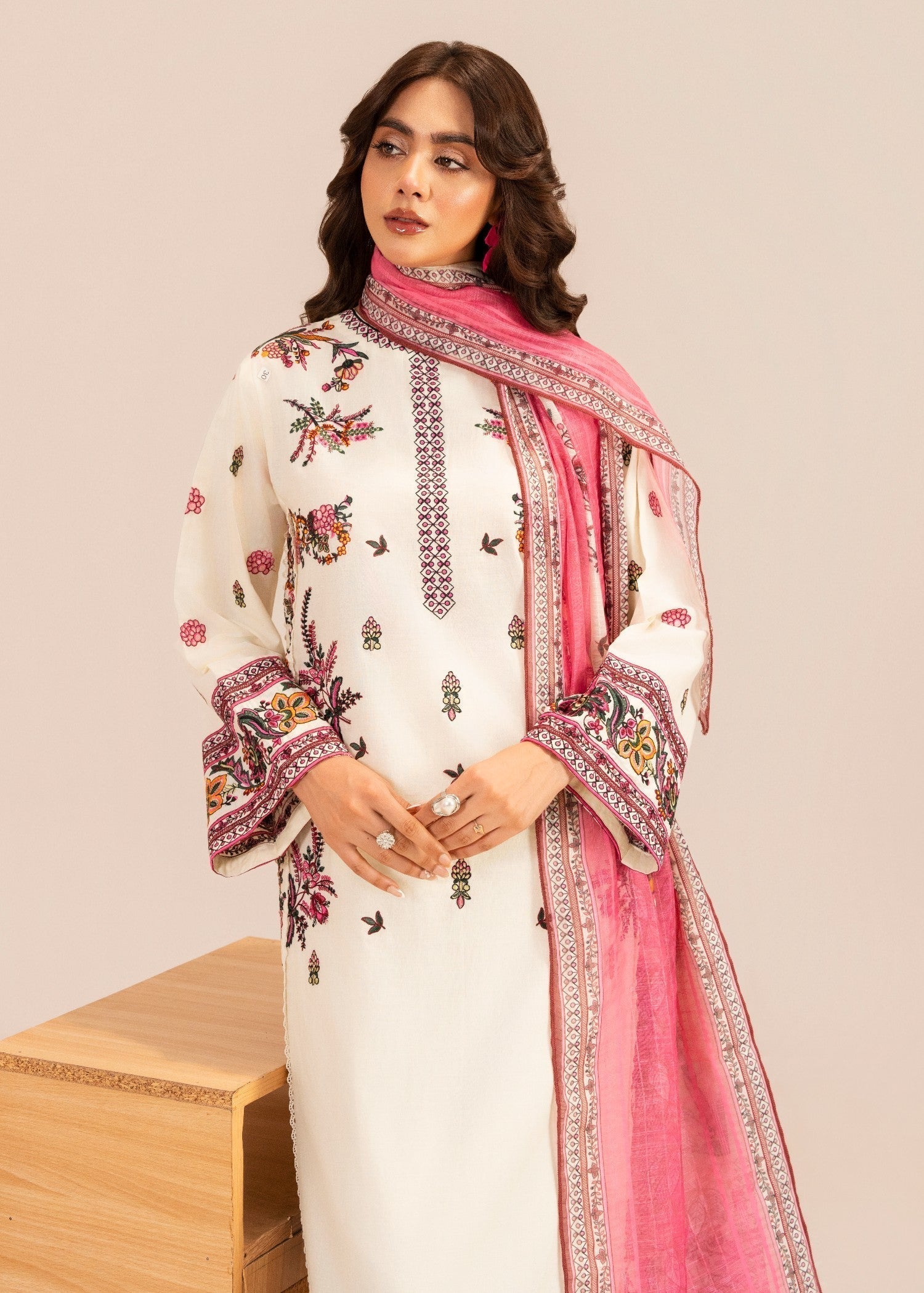 Sahibas By Mirza Huda White Women 3pcs