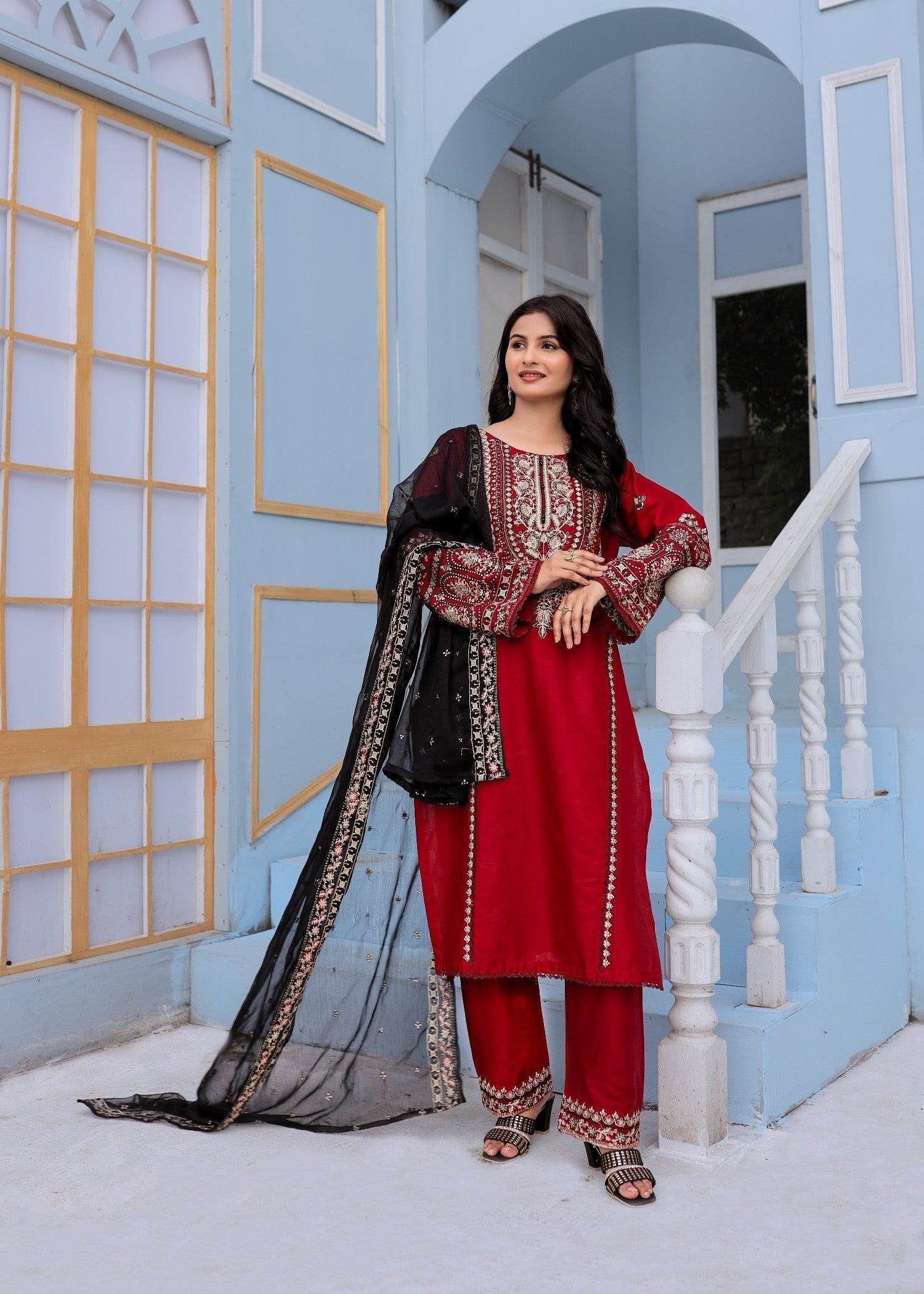 Shehroz Fashion MAHNOOR LAWN EMBROIDERY SUIT Women 3pcs
