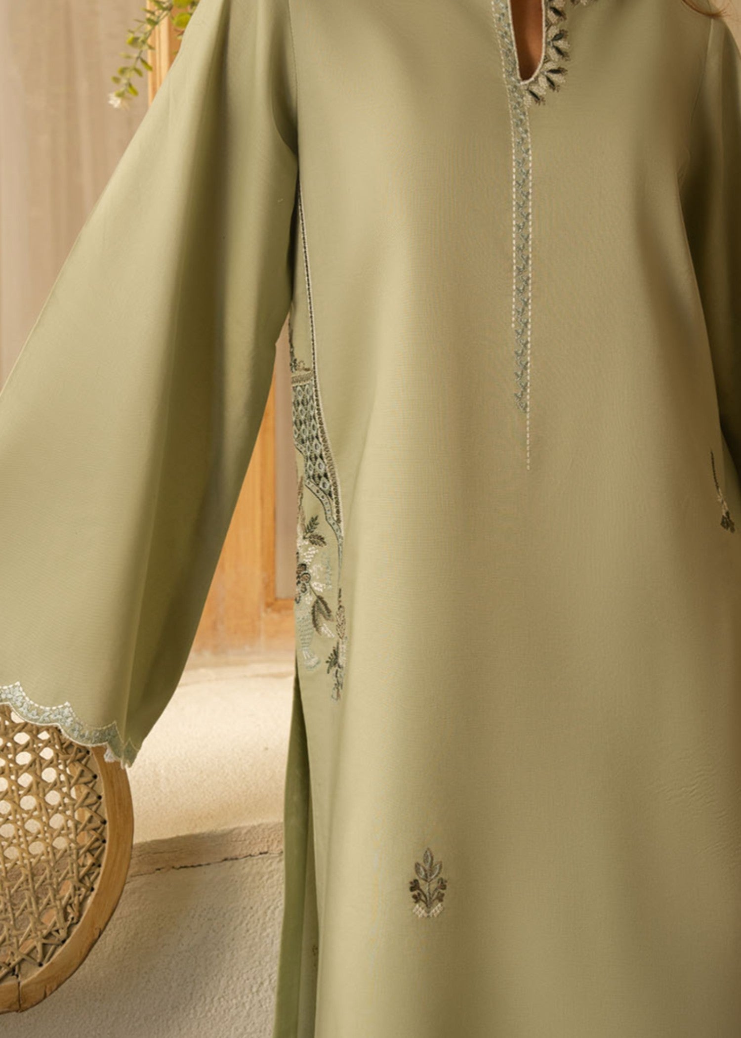 Yards Breath of Being Women 2pcs