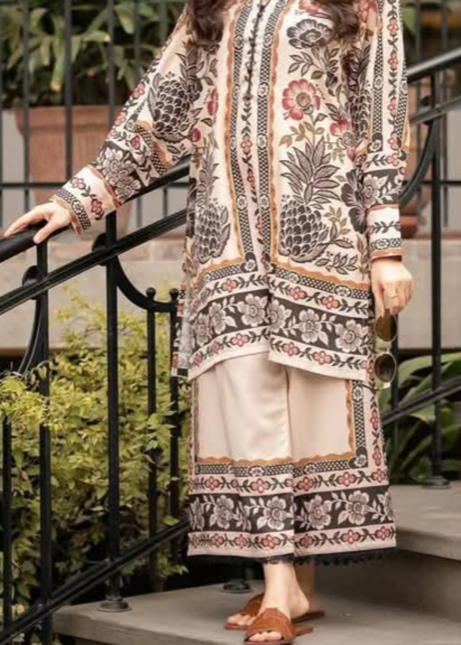 Kala Jora Gulnar Women 2pcs