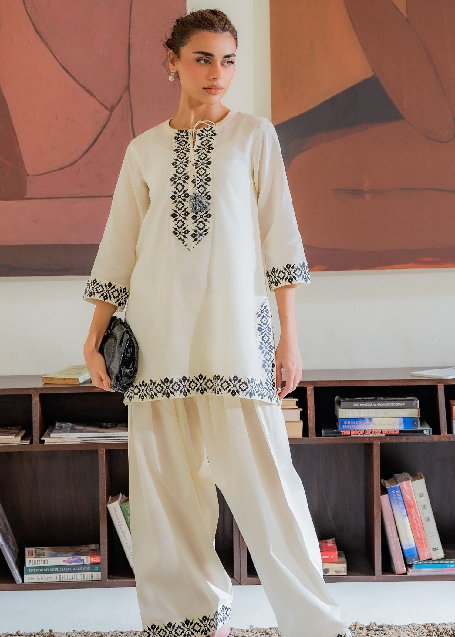 B.K Clothings Teteirs Women 2pcs