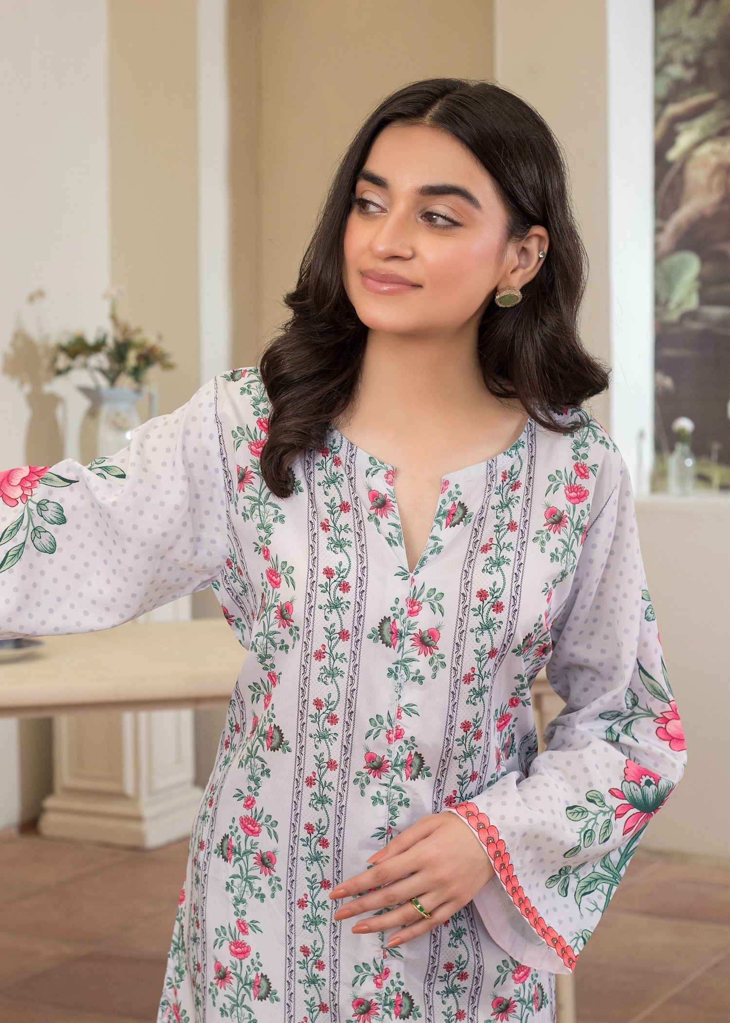 Khadija Sharif Aroa Women 2pcs