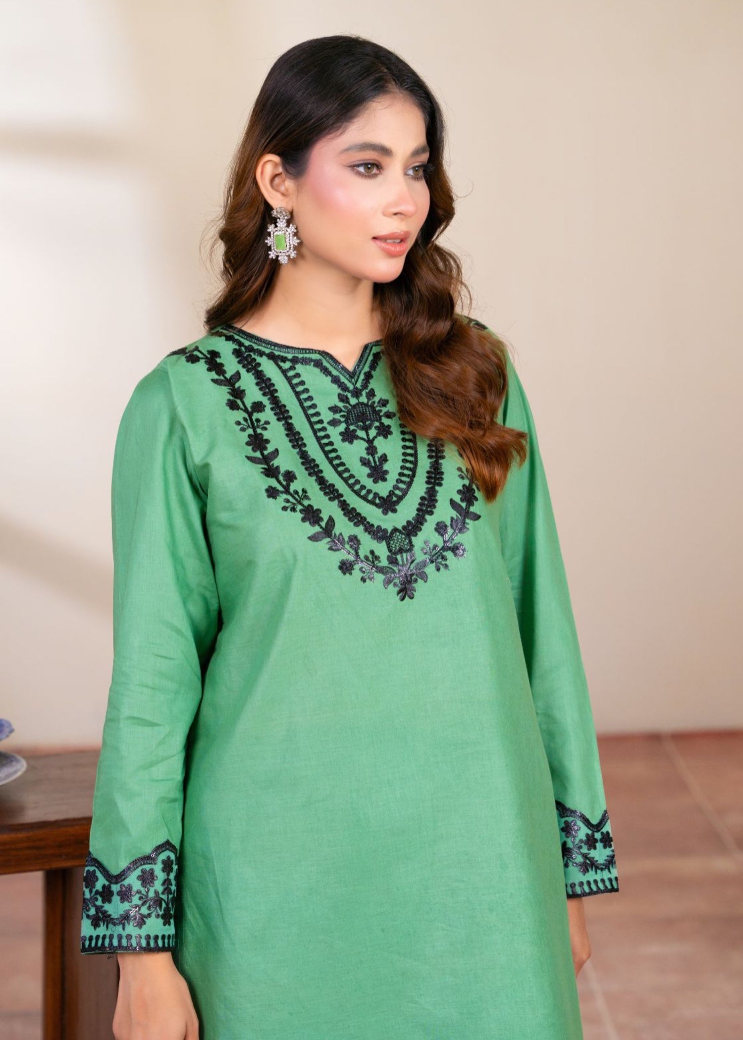 Zeenat & Zoha AMAL Women 2pcs