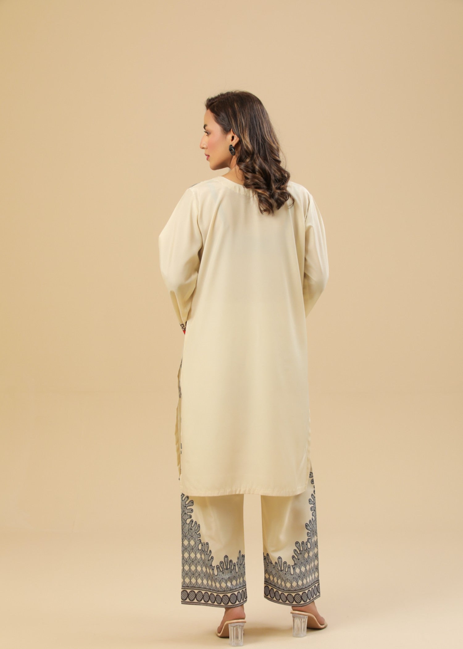 Zenyre Ivory Noir Printed Set Women 2pcs