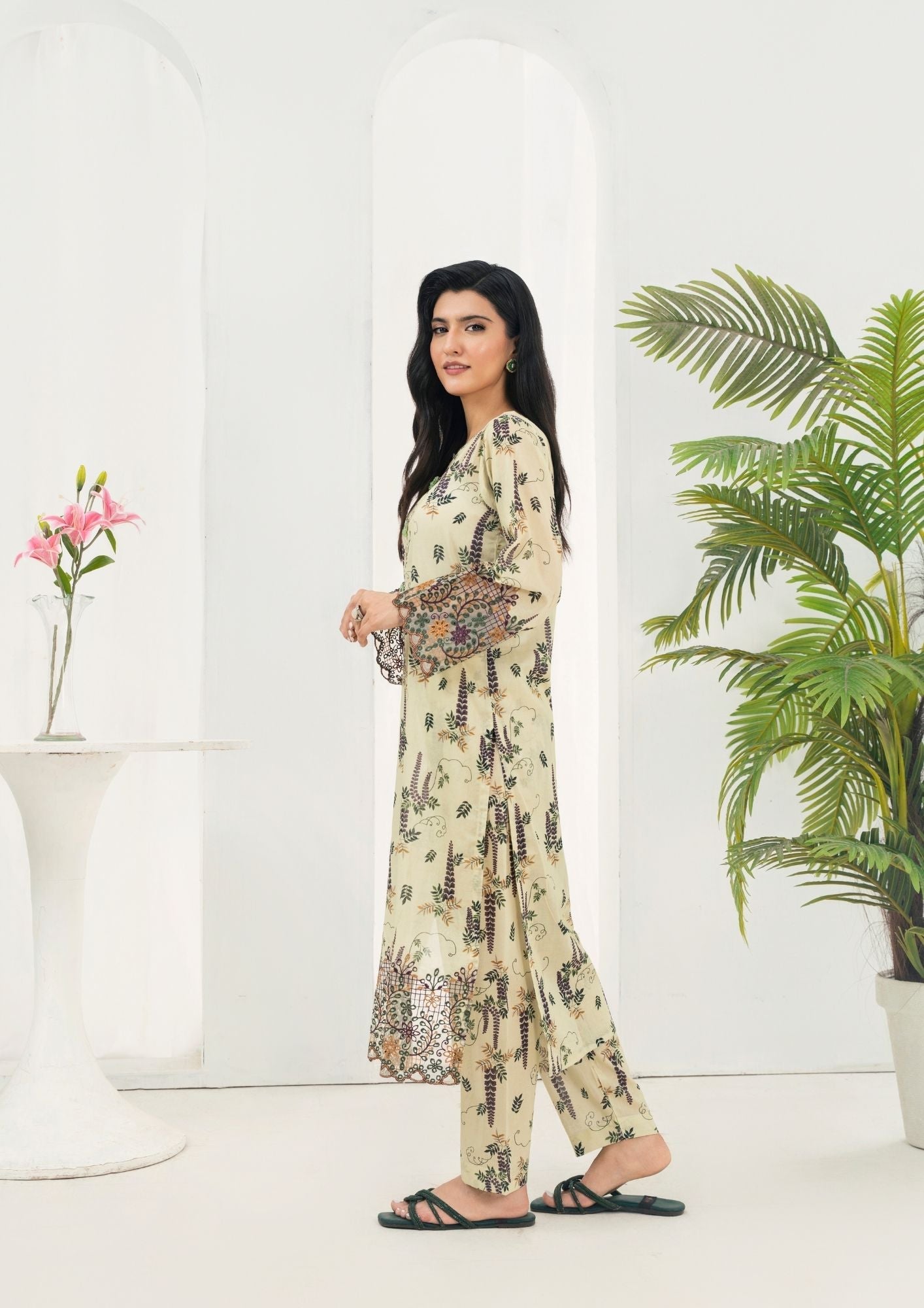 Alfatah Pret Printed Lawn with Embroidery GULZAAR S25 0009 Women 2pcs