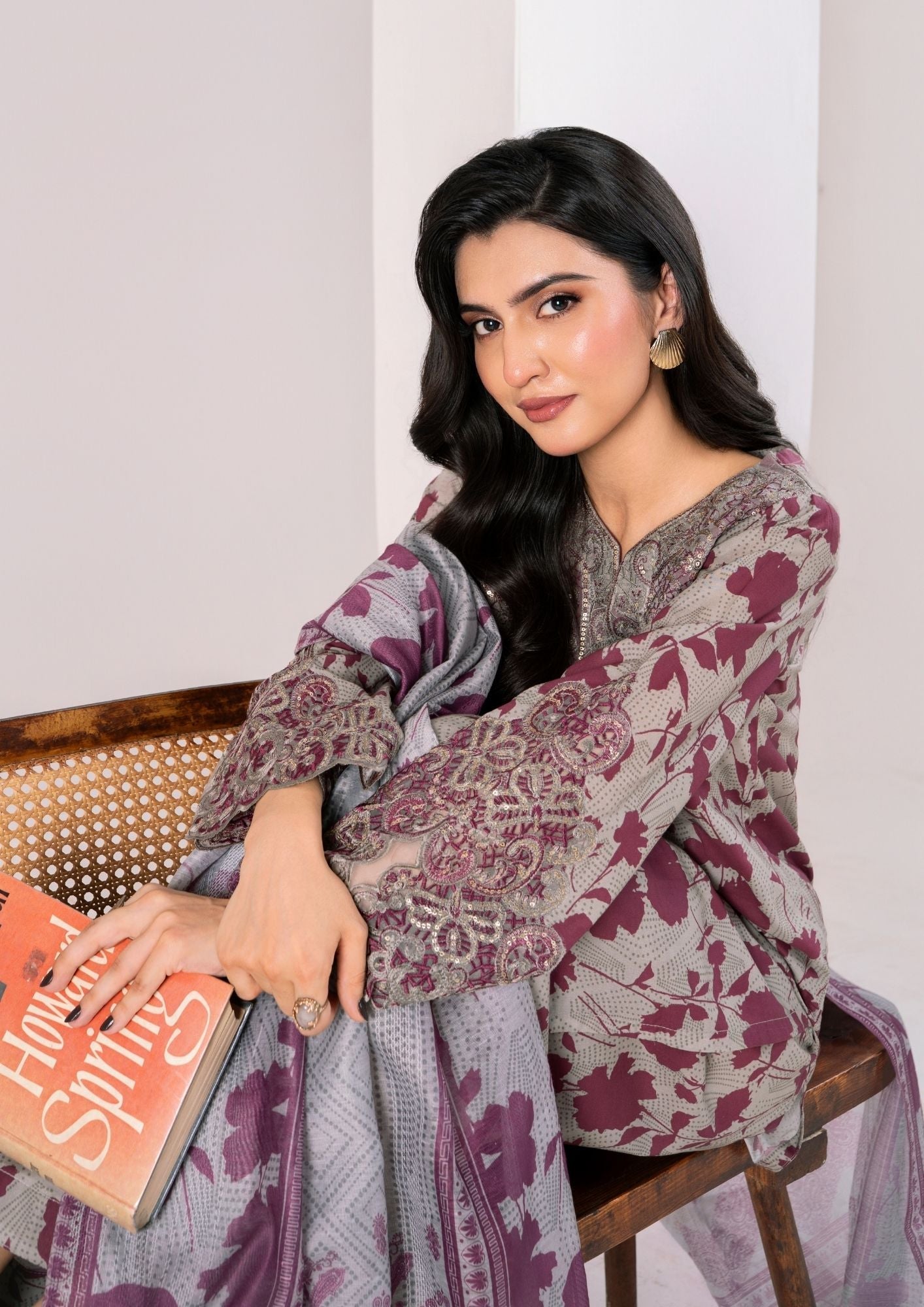 Alfatah Pret Printed Lawn with Embroidery RANAAI S25 0006 Women 3pcs