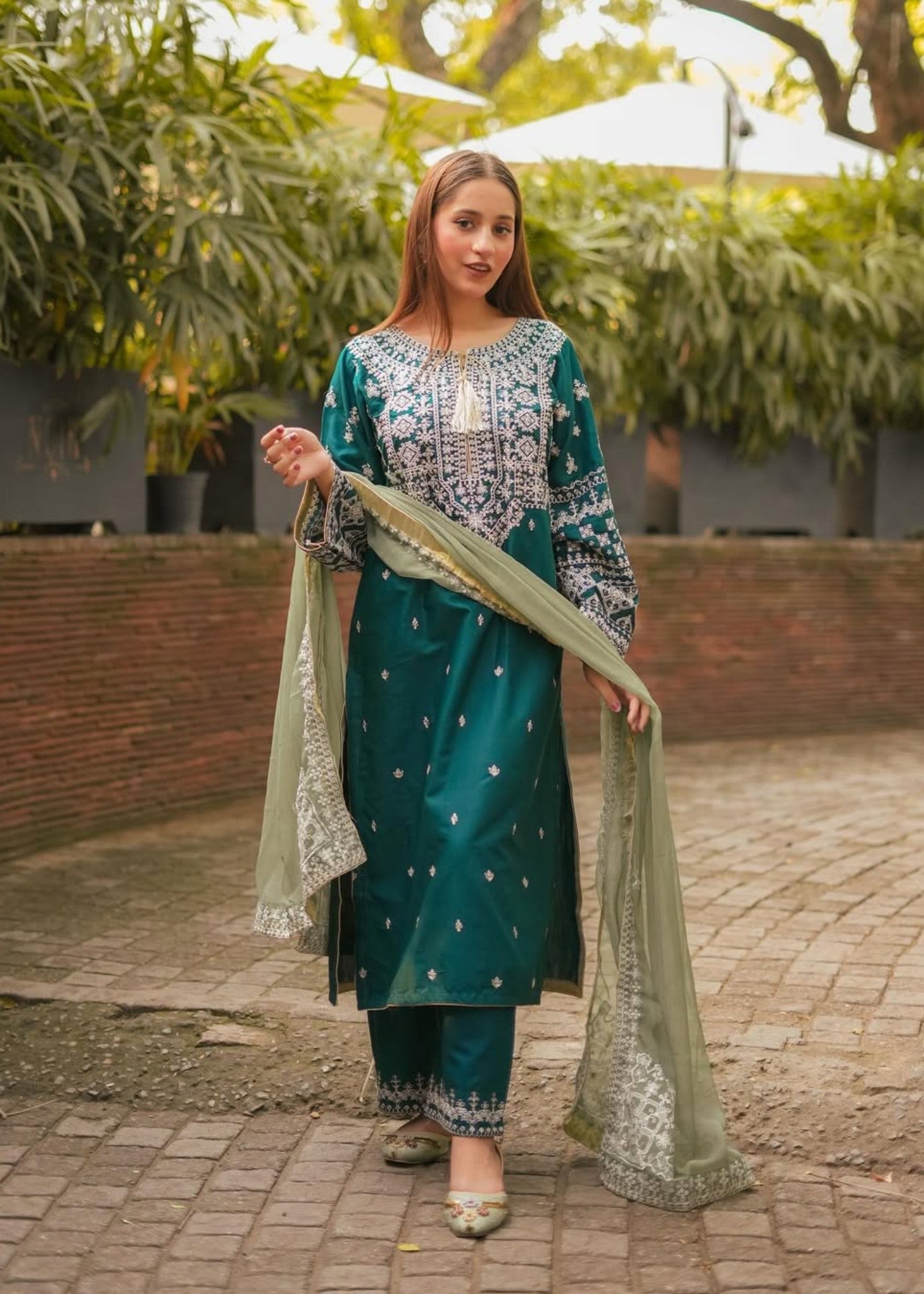 Shehroz Fashion AFFREEN LAWN EMBROIDERY SUIT FOR WOMEN AND YOUNG GIRLS Women 3pcs