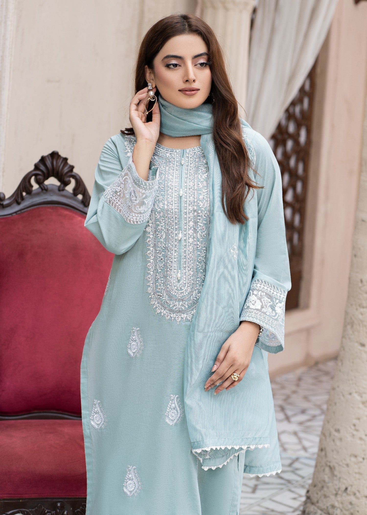 Madame Embroidered Lylic Suit 2756 Women 3pcs