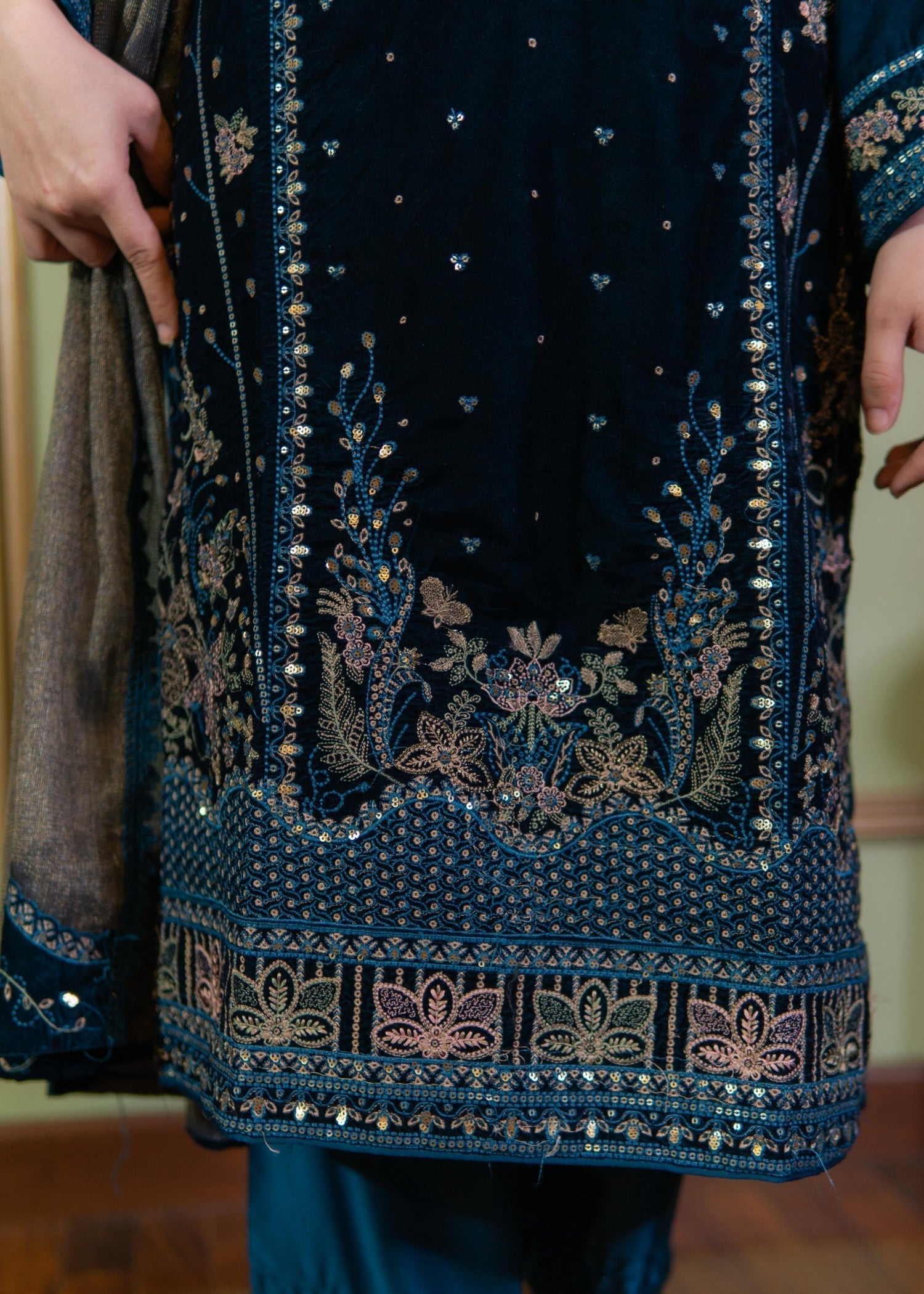 Rangoon Clothing Roshana Velvetine Women 3pcs