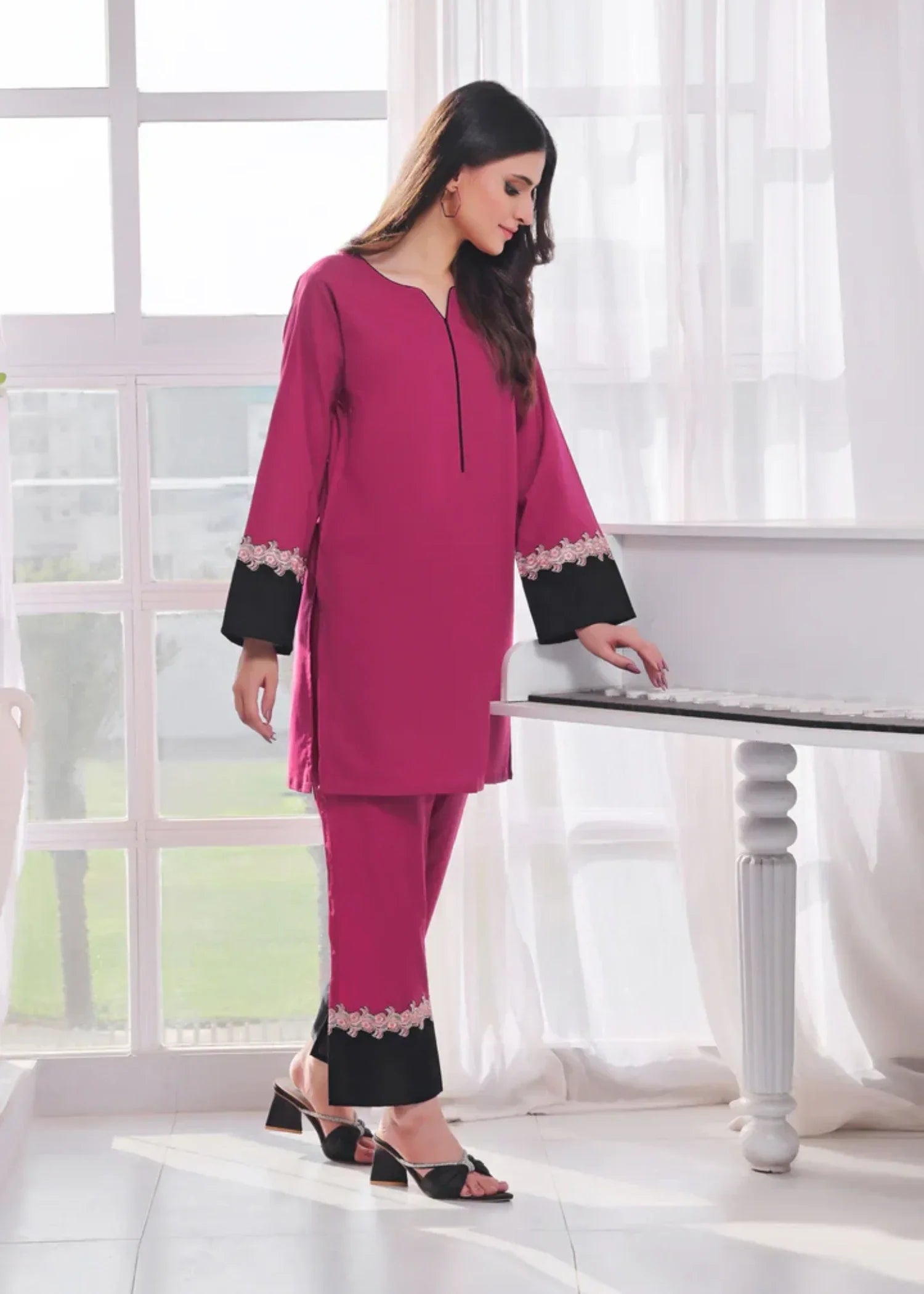 Luxeurs Cherie Embroidered Lawn Dress Women 2pcs