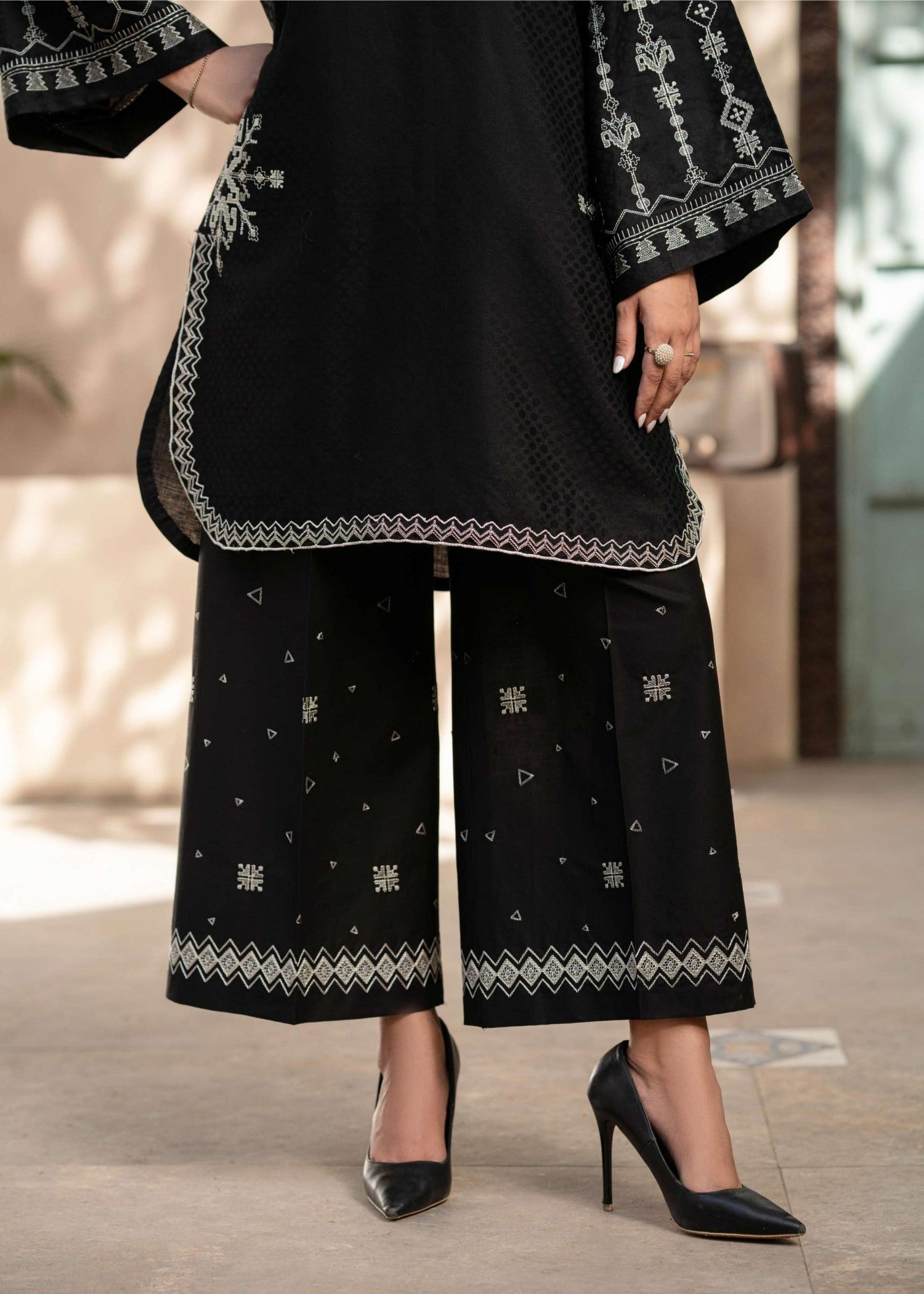 Musaif Mehru Stitched () Women 3pcs