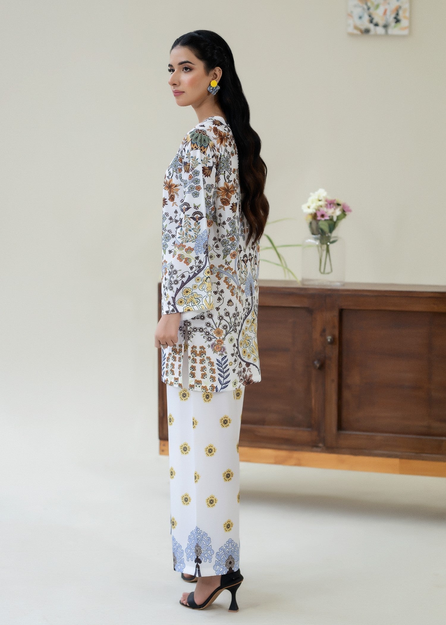 WearCuckoos Orlina Women 2pcs