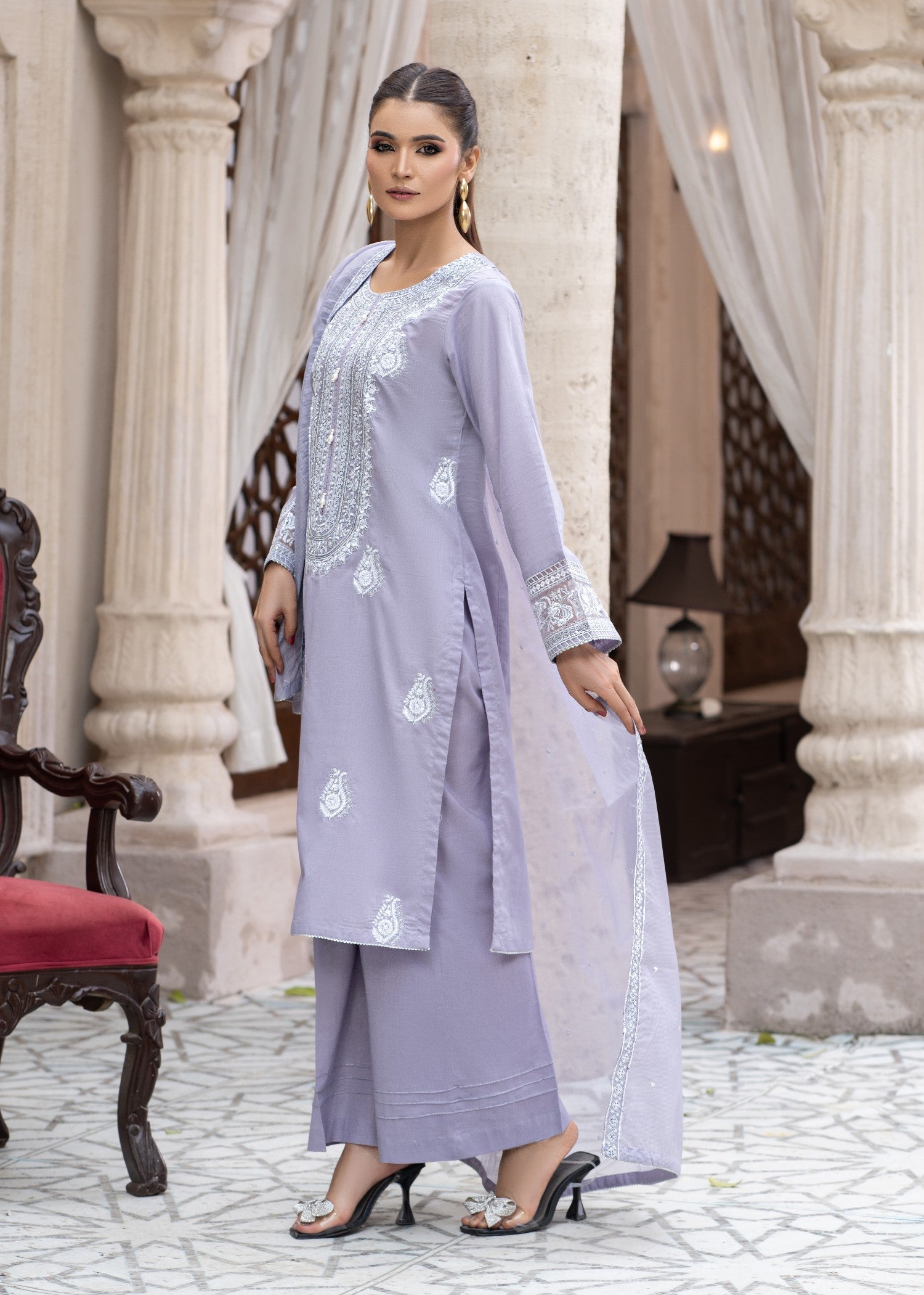 Madame Embroidered Lylic Suit 2755 Women 3pcs