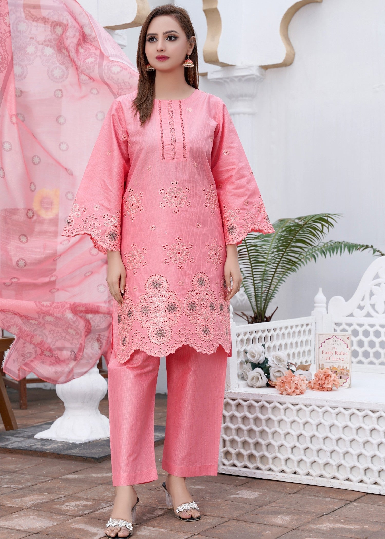 Araish DASTAK STITCHED SUIT Women 3pcs