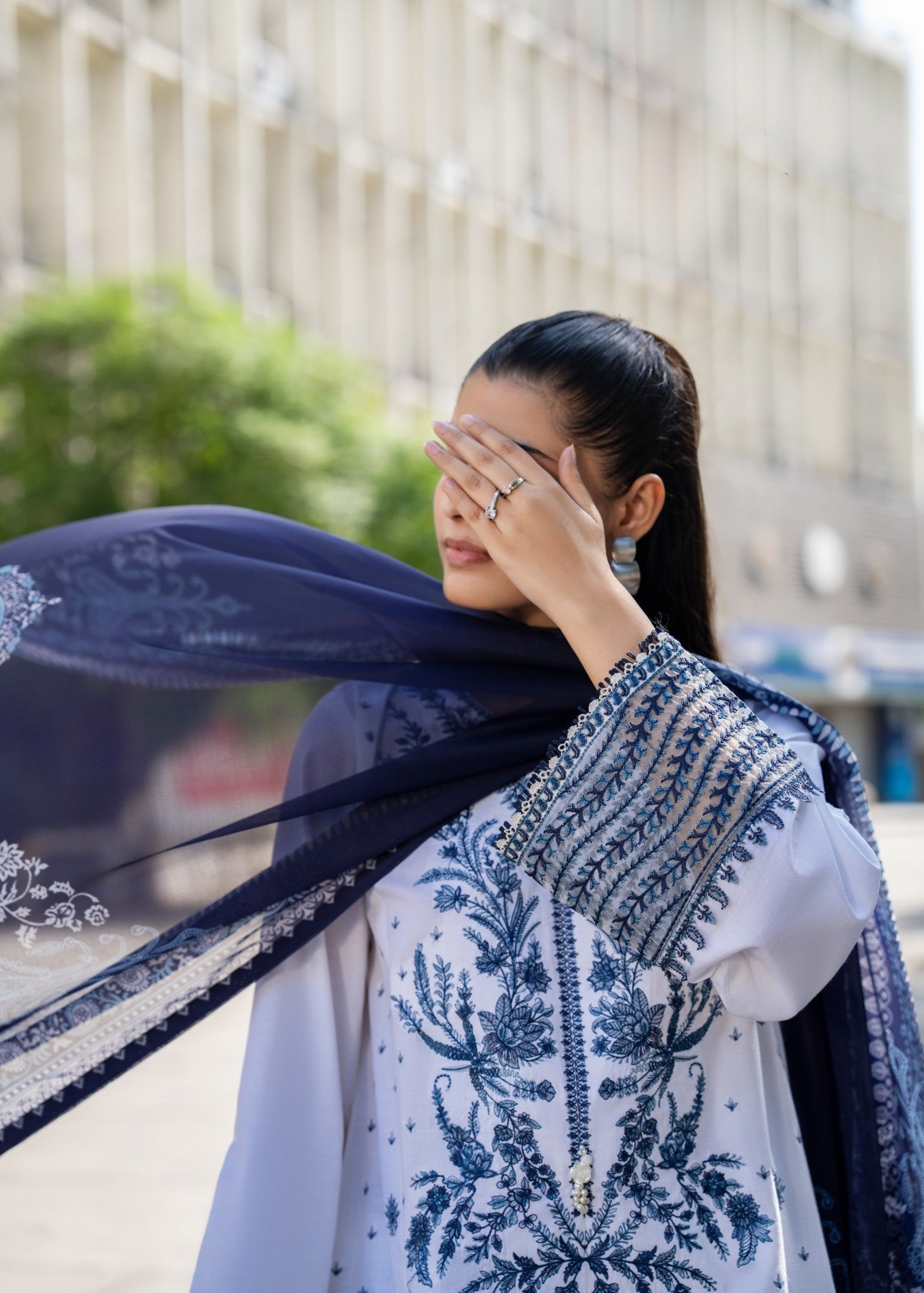 Casual Lite Cotton Emb Suit White Women 3pcs