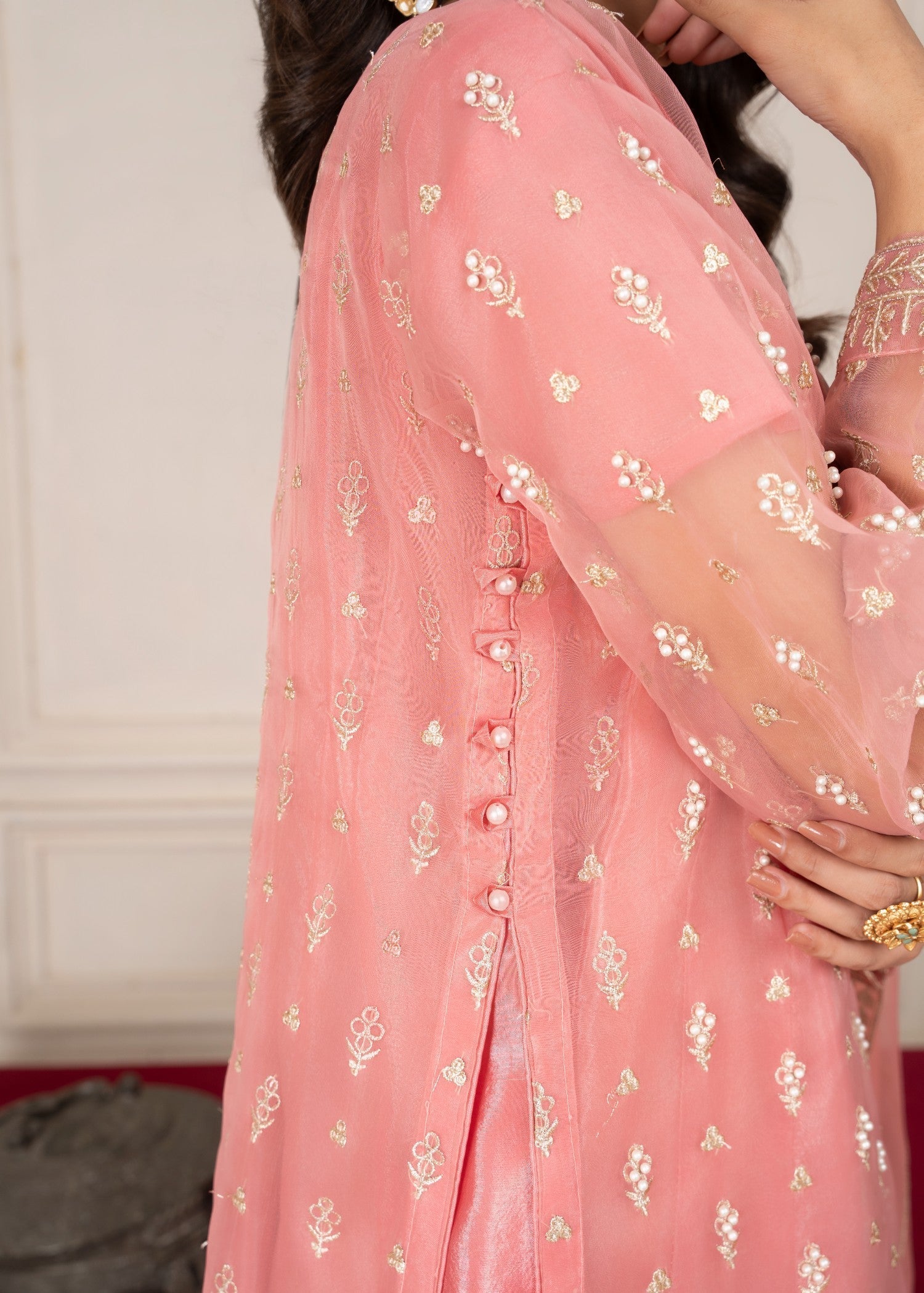 Avira Pret Zarpashay Women 4pcs