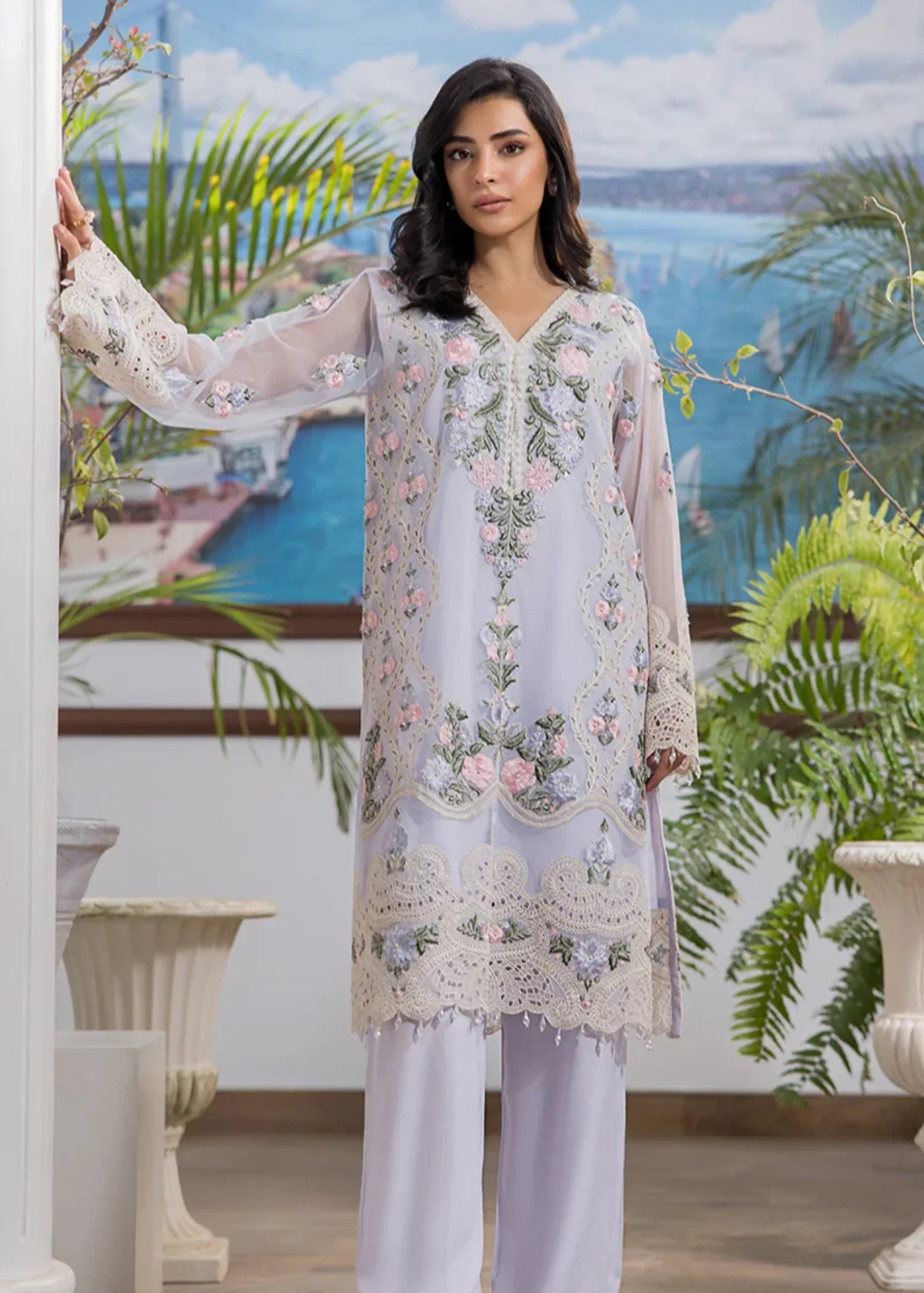 Threads & Motifs READY TO WEAR 9778 () Women 2pcs