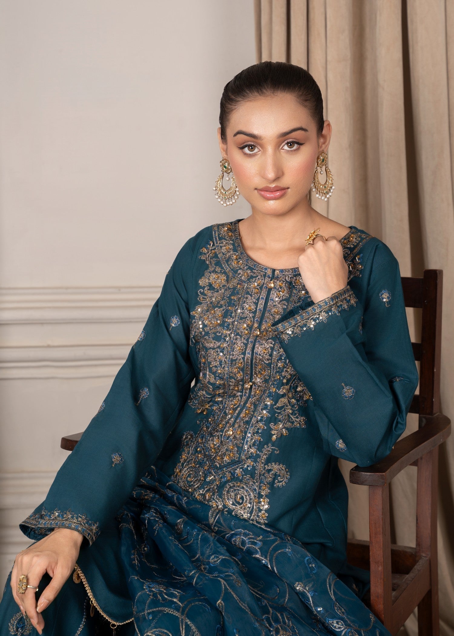 Avira Pret Zartaj Women 3pcs