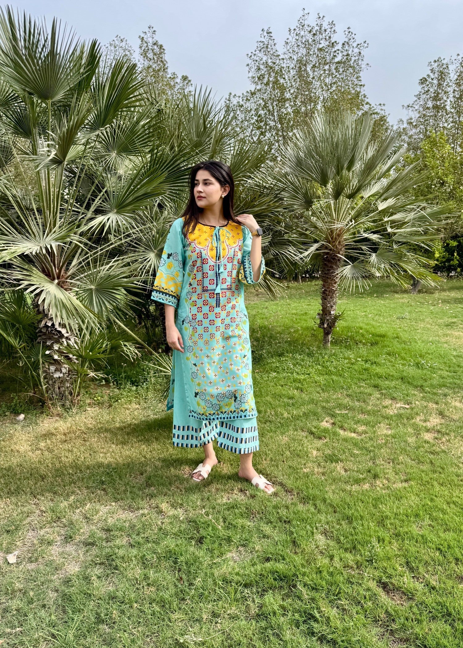 Preetpret Shiza Women 2pcs